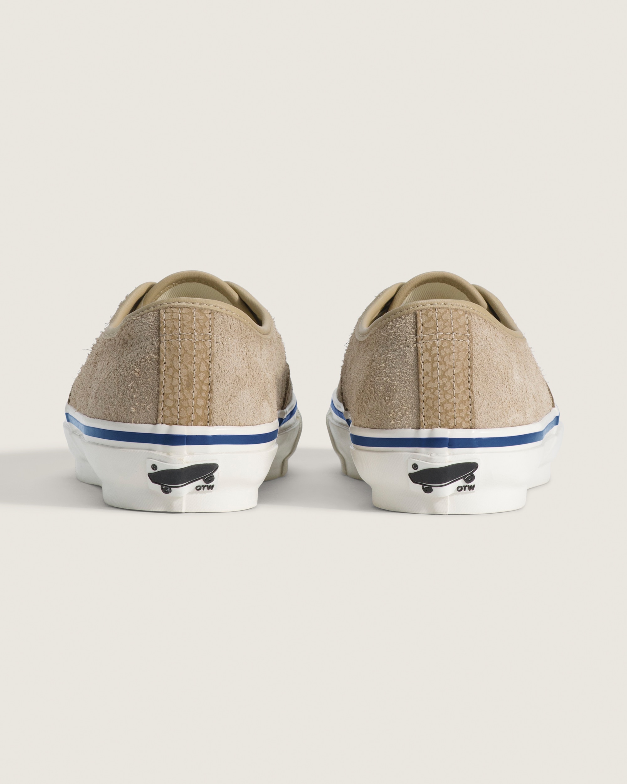 OTW Authentic 44 Siped Vibram VANS Amphibian Incense ALT3