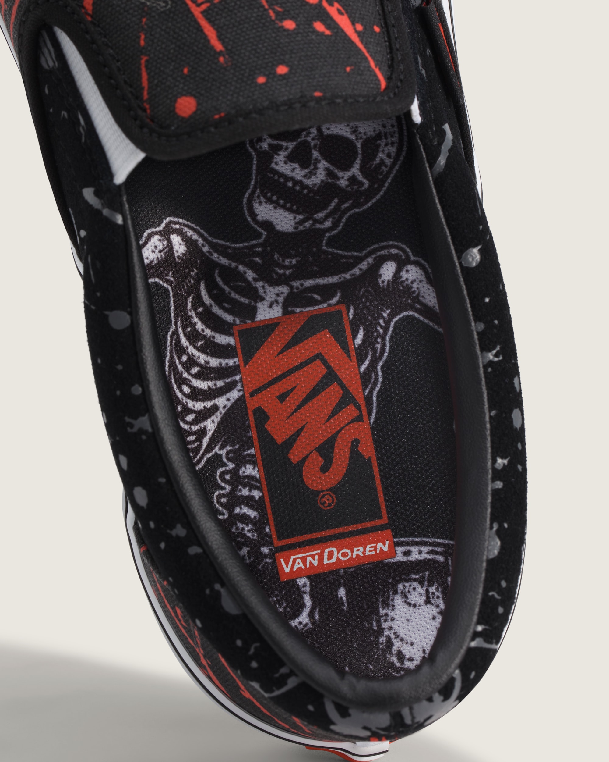 Van Doren Approved x Skate SlipOn Shoe VANS GlowintheDark Skeleton Black  Orange ALT5