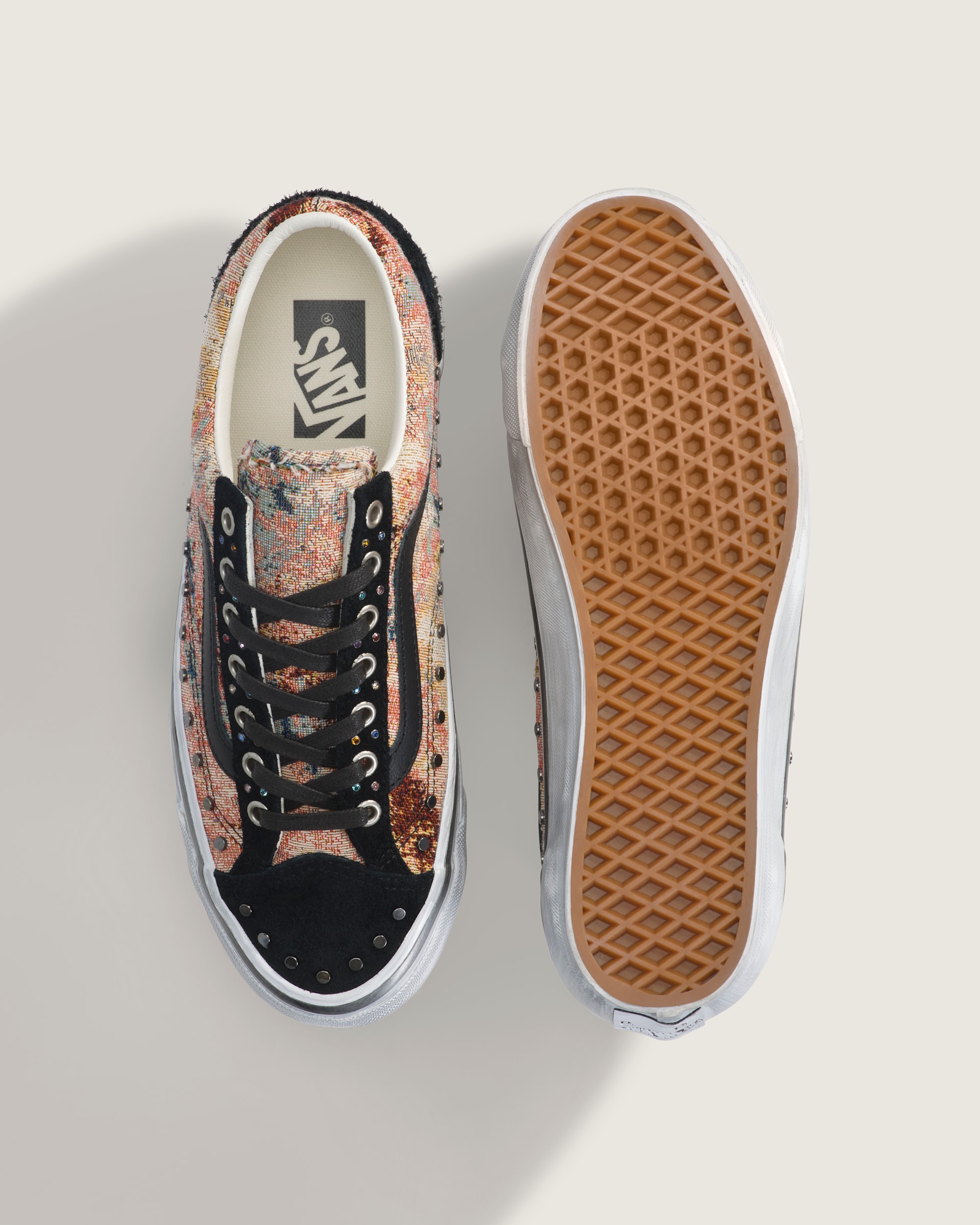 Premium Old Skool 36 Shoe VANS Floral Rivets Black  Multi ALT2