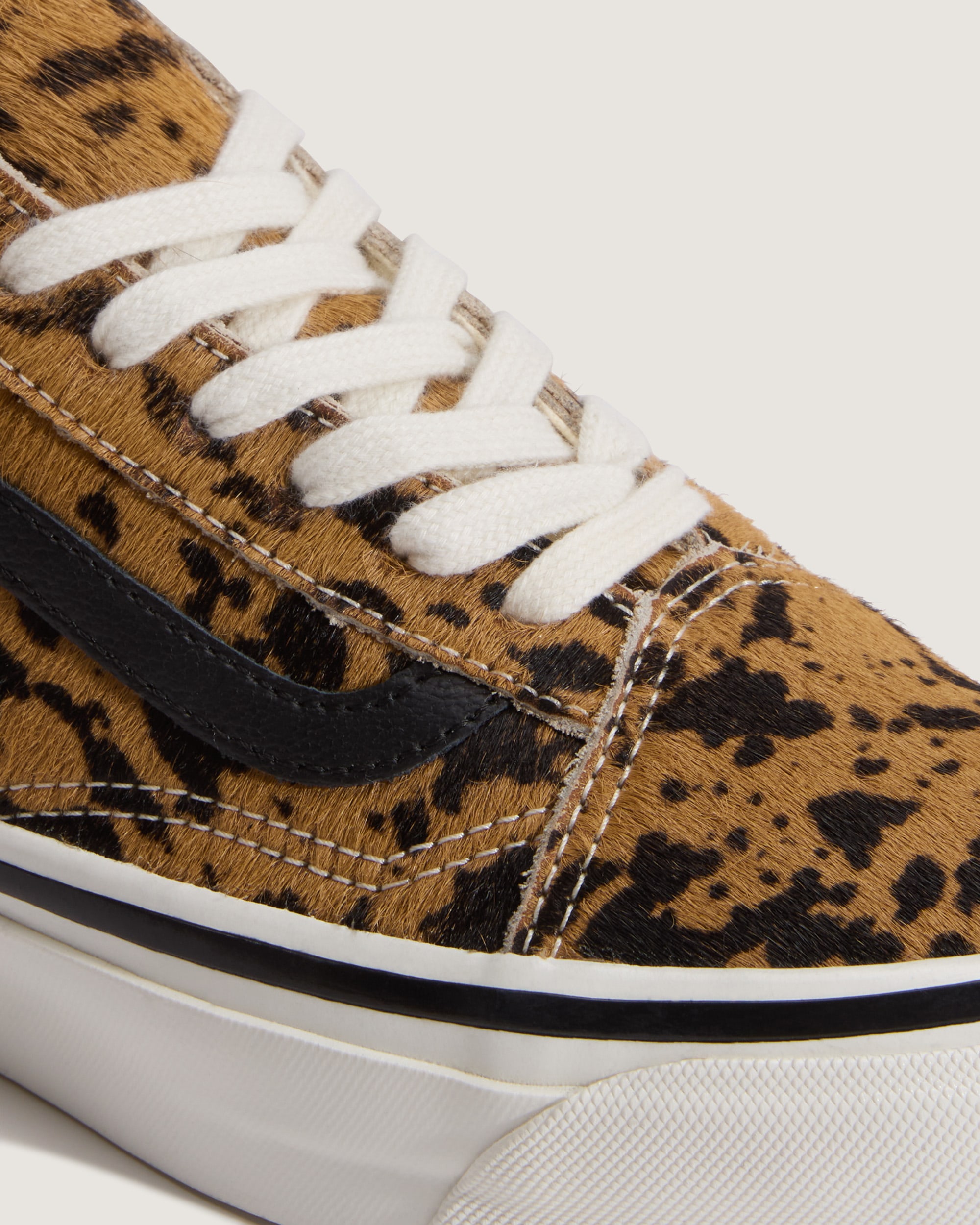 Premium Old Skool Shoe VANS Pony Hair Cow Print ALT6