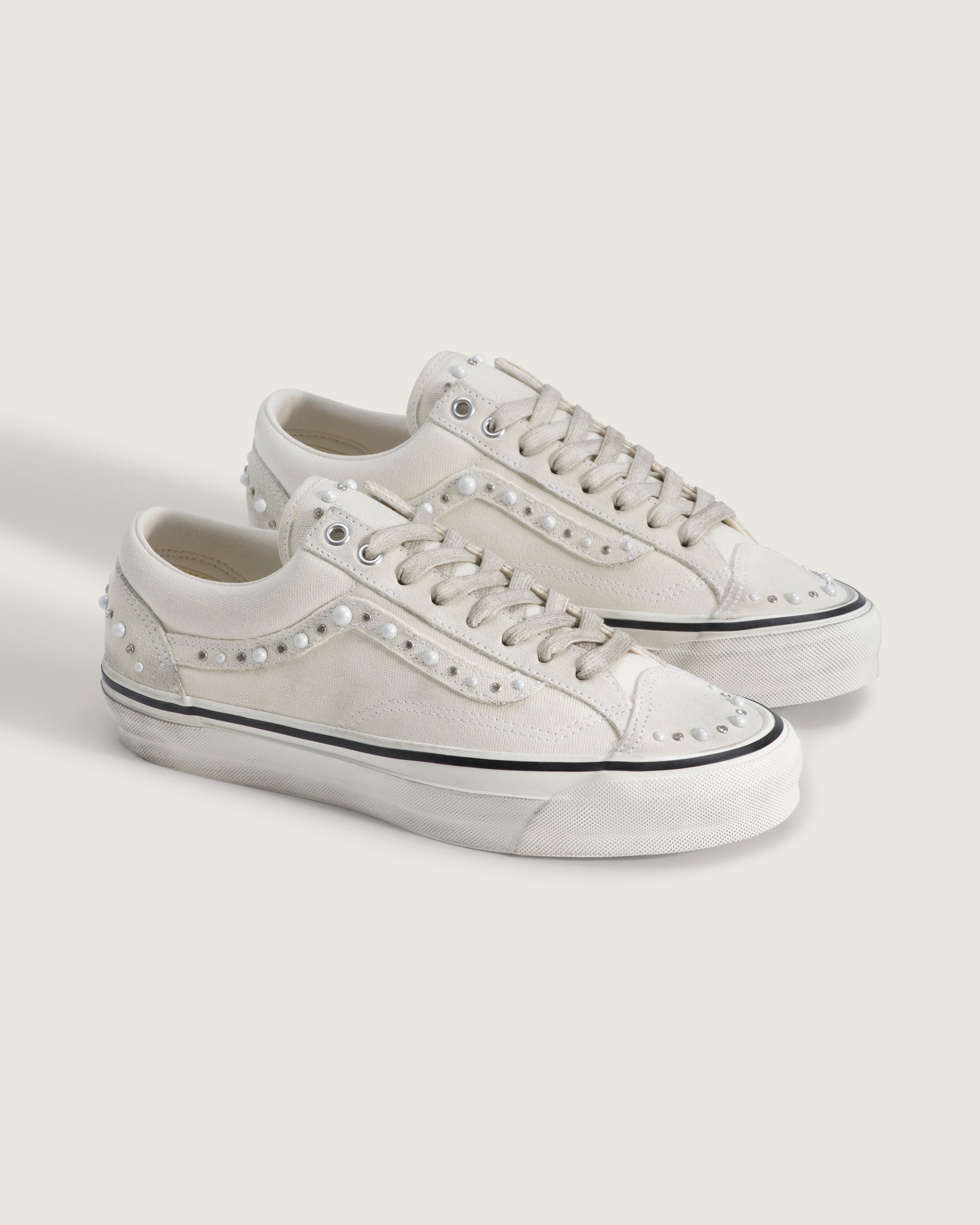 Premium Old Skool 36 Shoe VANS Pearlized Marshmallow White ALT1