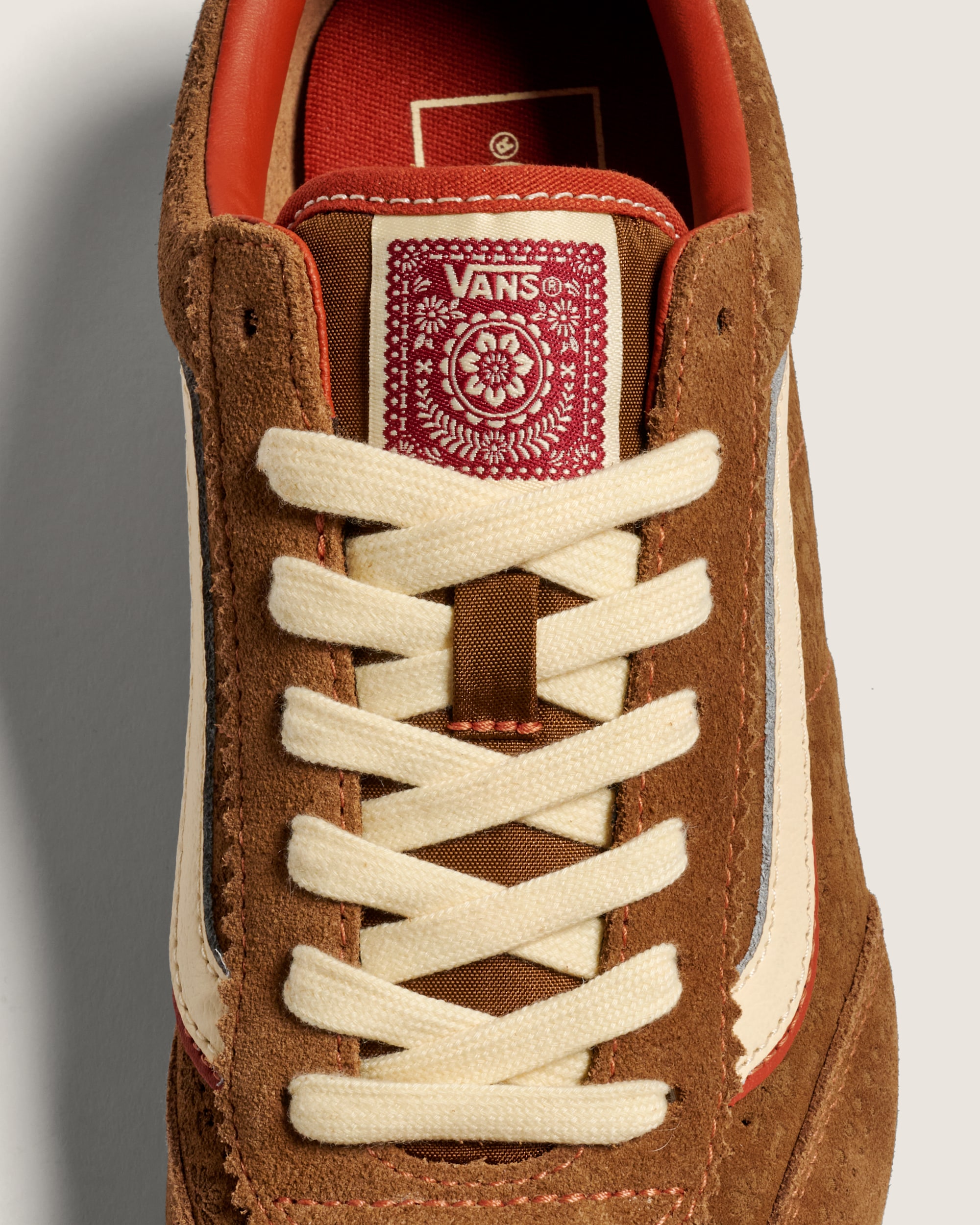 Super Lowpro Dia De Los Muertos Shoe VANS Deer Brown  Burnt Orange ALT4