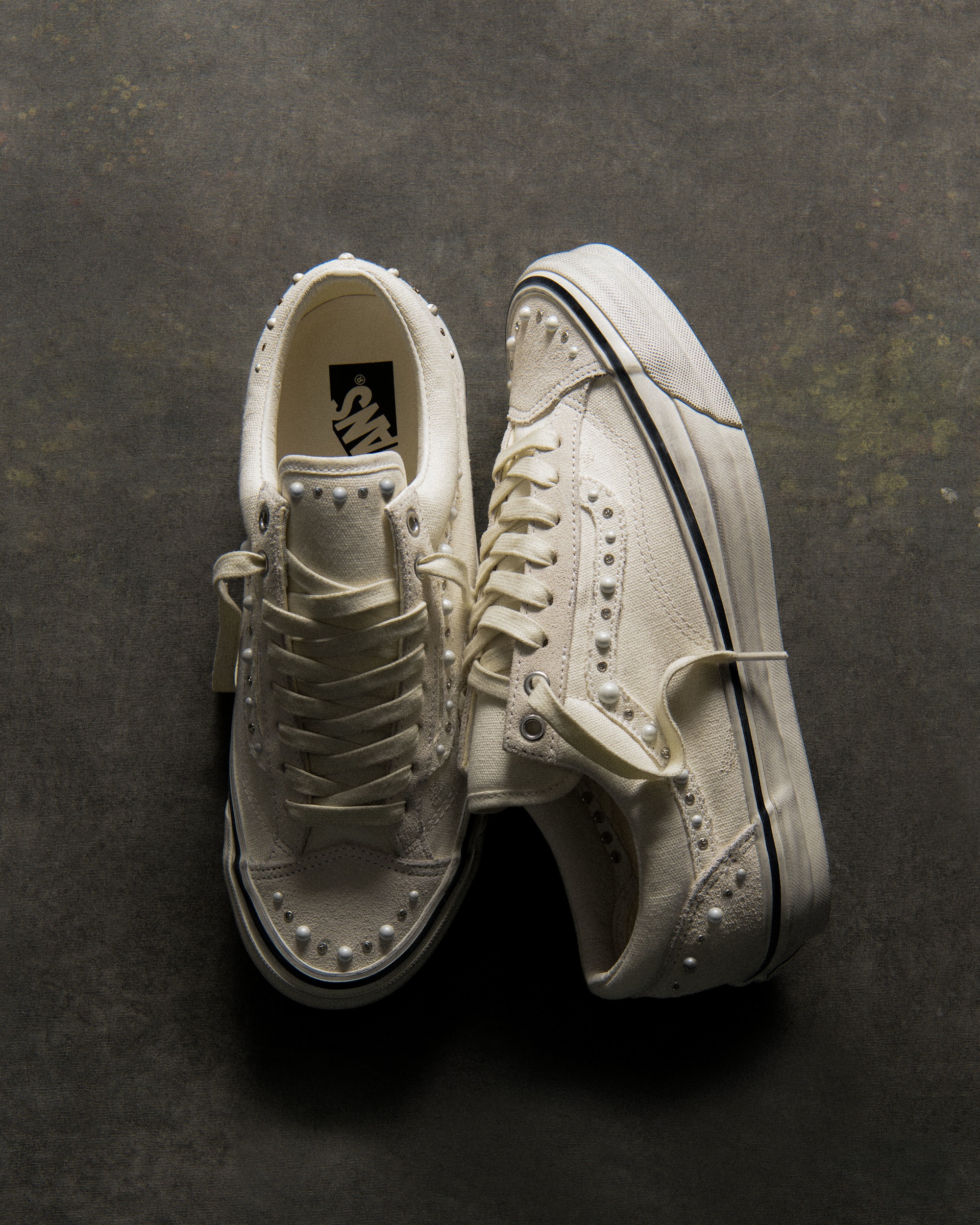 Premium Old Skool 36 Shoe VANS Pearlized Marshmallow White ALT5