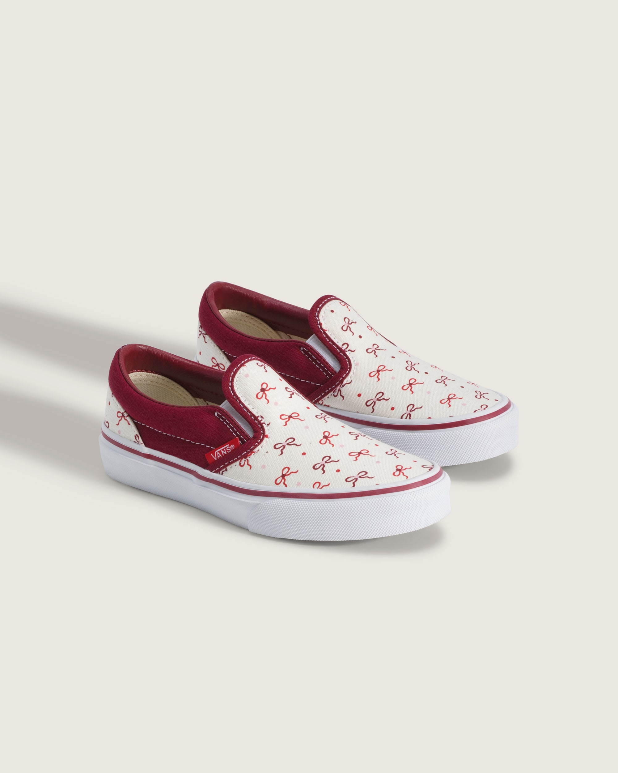 Little Kids Classic SlipOn Shoe VANS Bordeaux Red ALT1