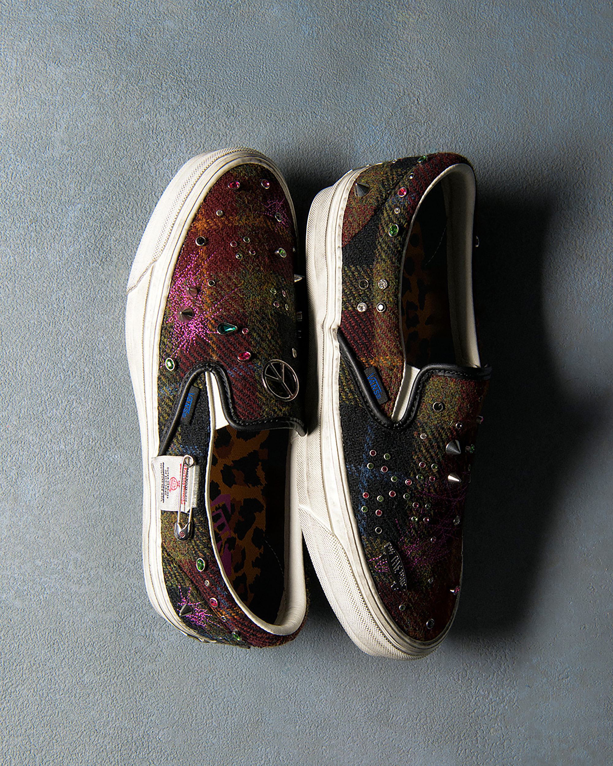 Premium Classic Harris Tweed® Slip-On Shoe | Vans US