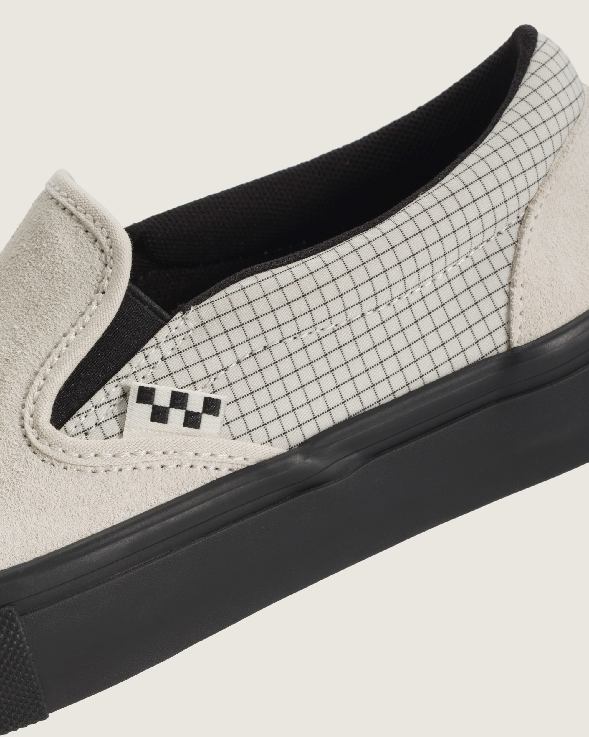 Skate SlipOn Shoe VANS Ripstop Turtledove White  Black ALT6