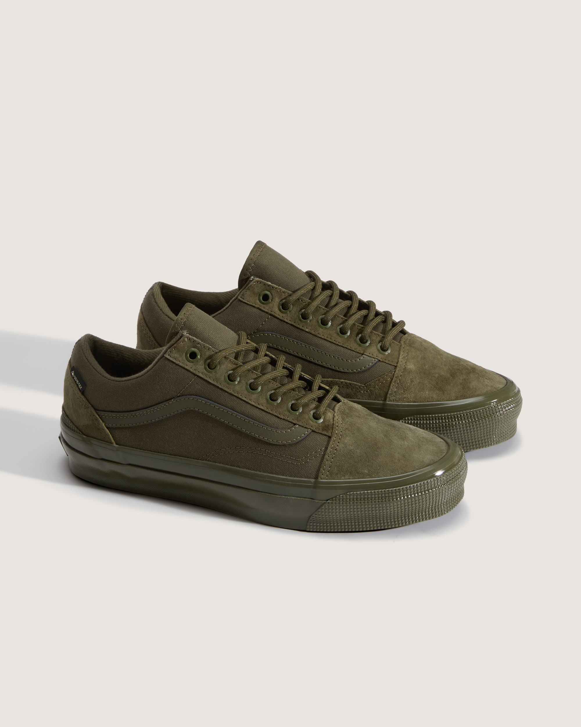 Premium Old Skool GORETEX Shoe VANS Mossy Olive ALT1