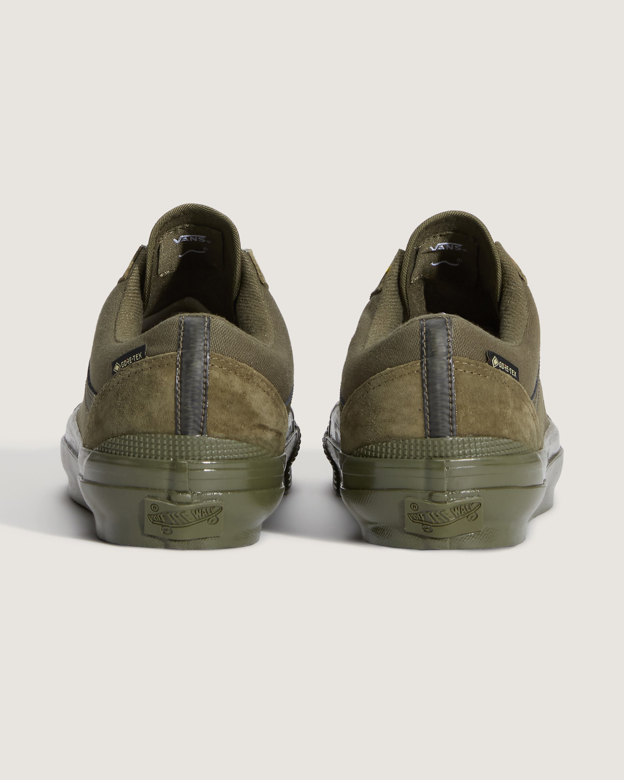Premium Old Skool GORETEX Shoe VANS Mossy Olive ALT3