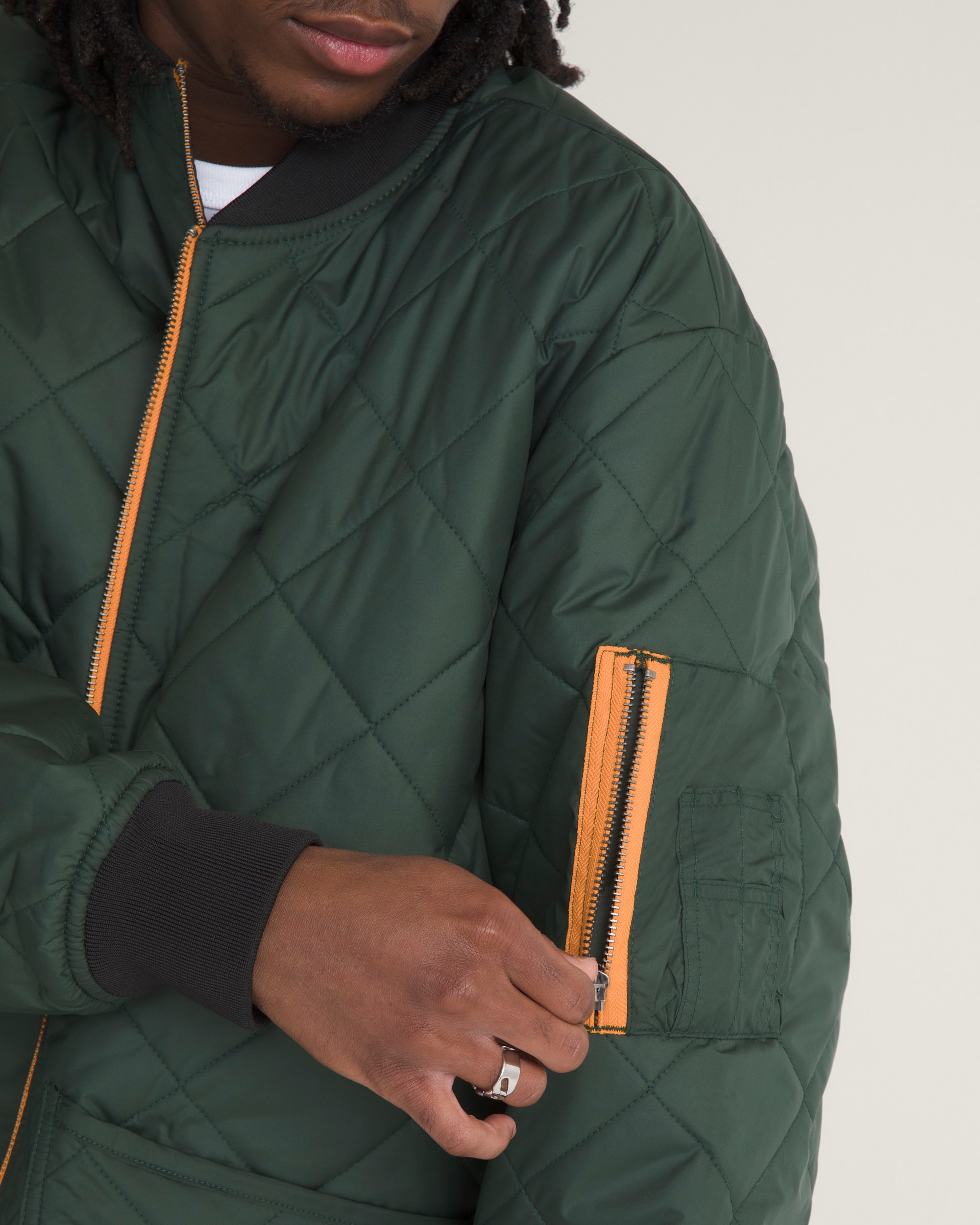 Vans X Atiba Jacket VANS Atiba Oil Green ALT6