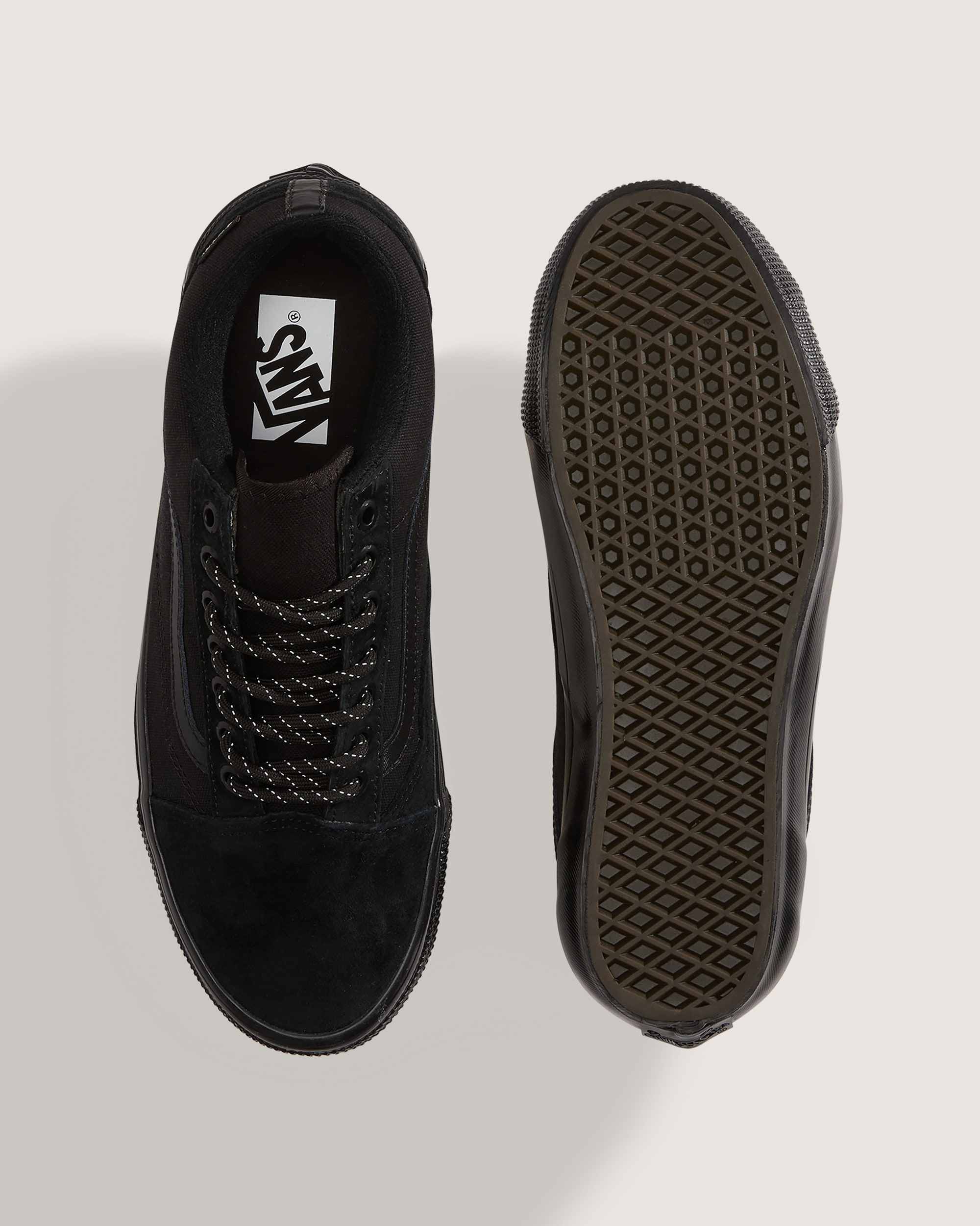 Premium Old Skool GORETEX Shoe VANS Black ALT2