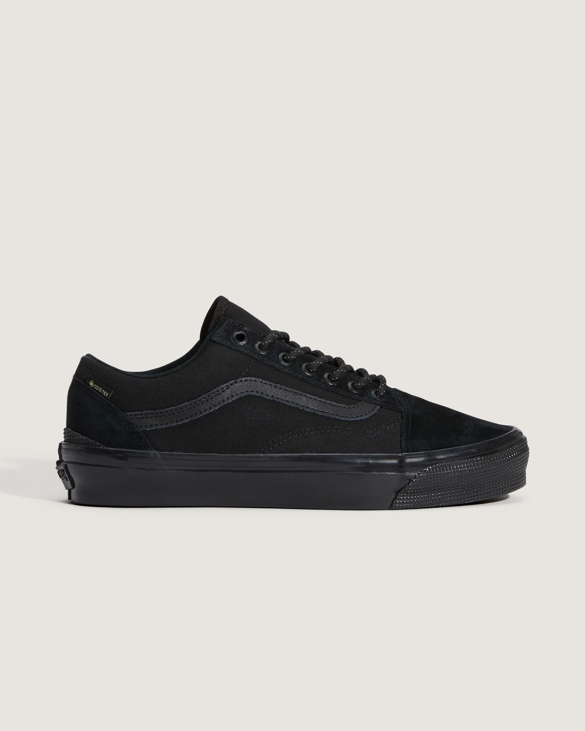 Premium Old Skool GORETEX Shoe VANS Black ALT5