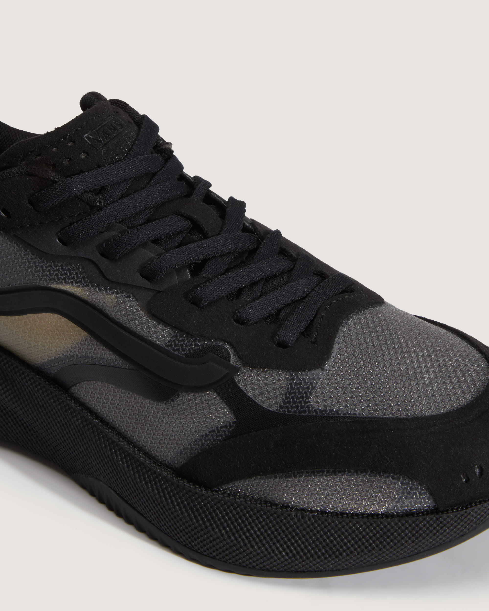 Premium AVE Rapid Shoe VANS Blackout ALT4