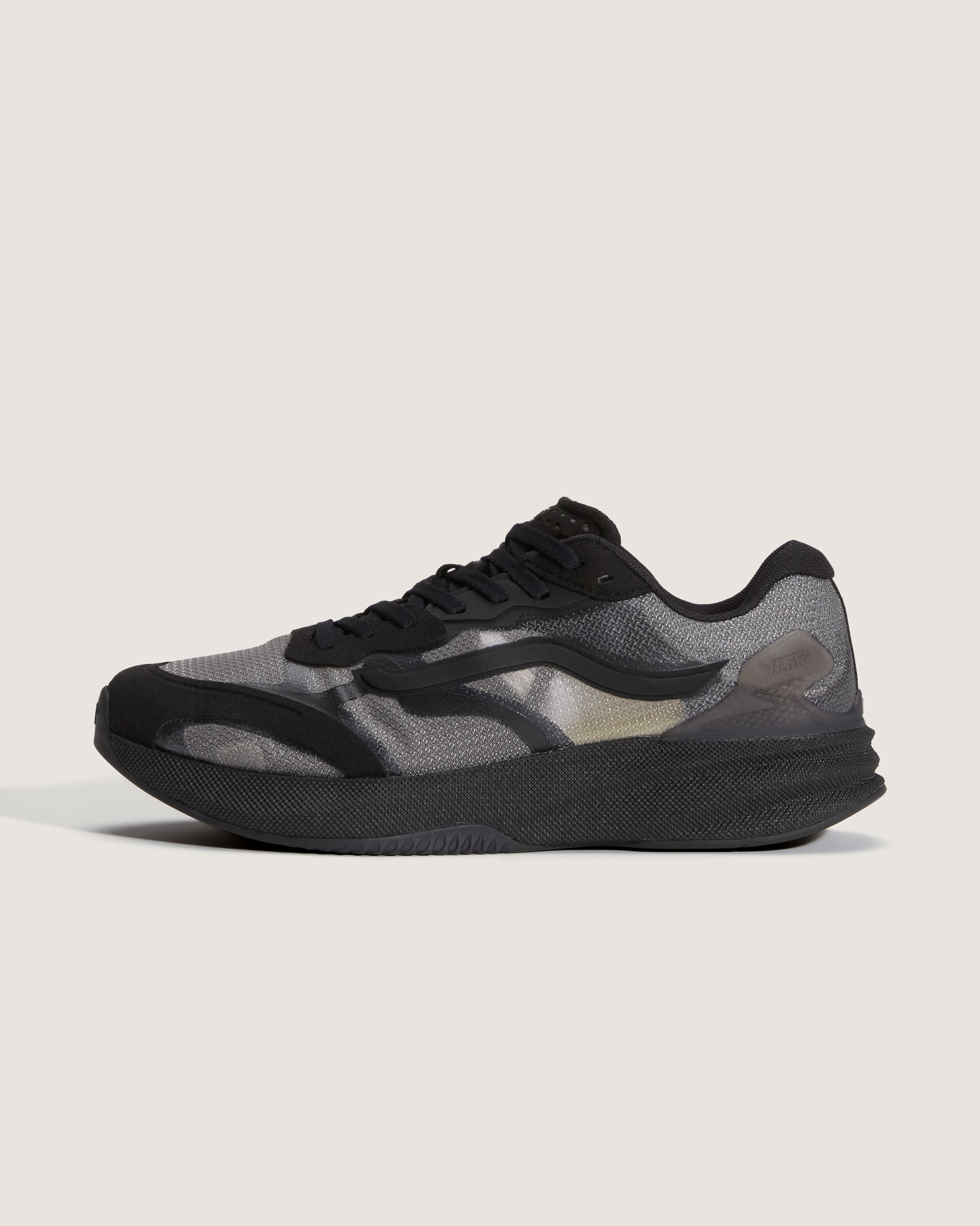 Premium AVE Rapid Shoe VANS Blackout HERO