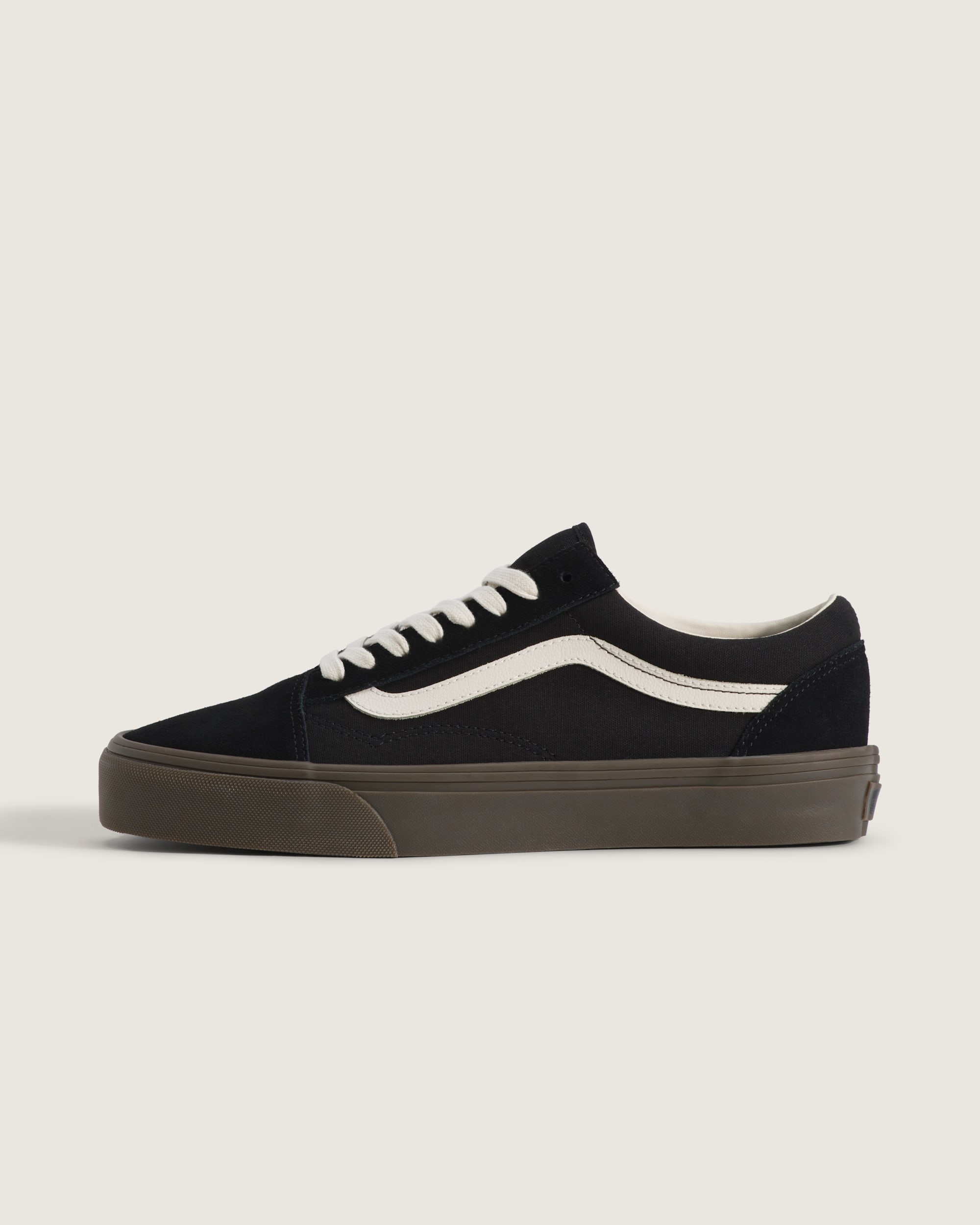 Old Skool Shoe VANS Dark Gum Black HERO