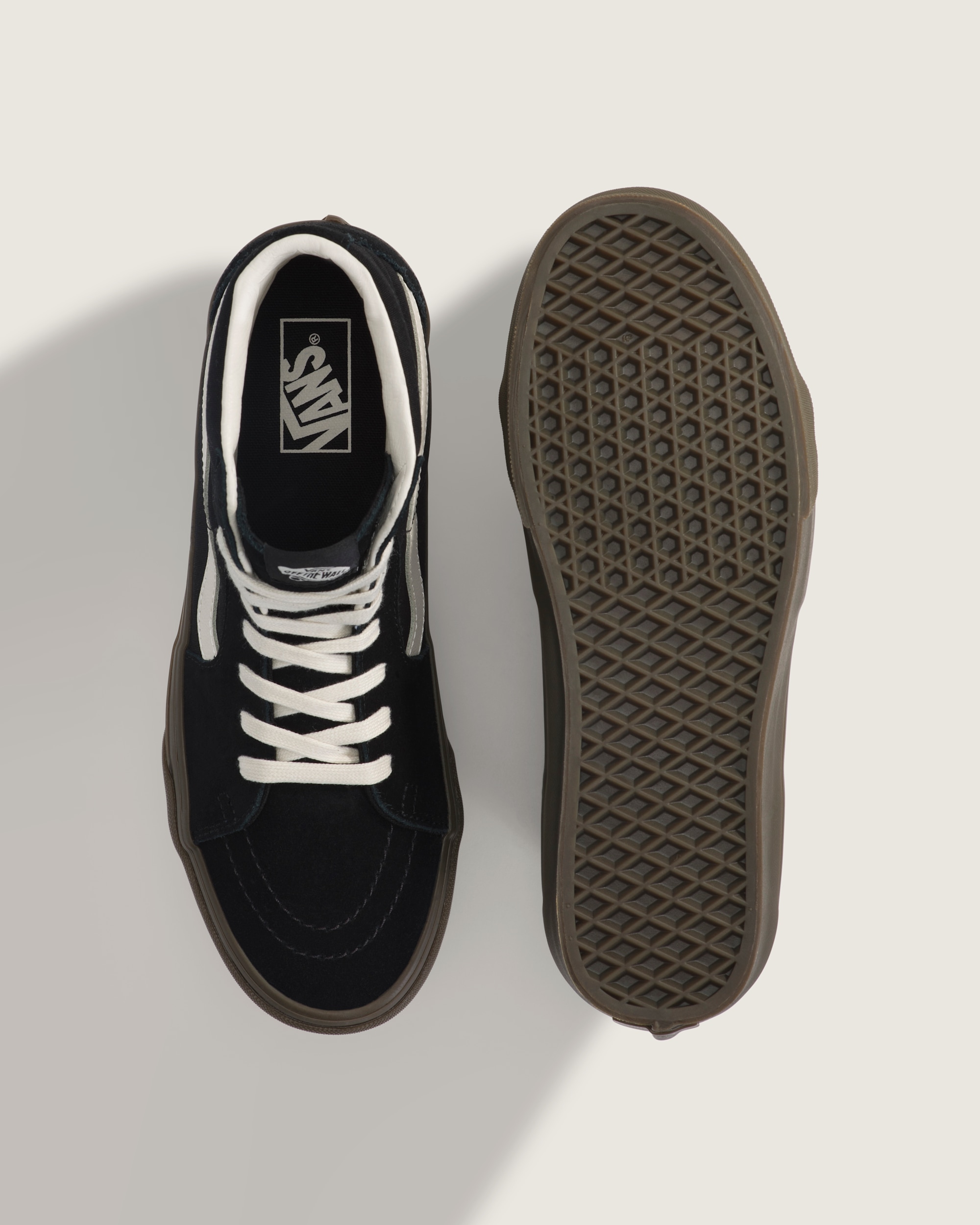 Sk8Hi Shoe VANS Dark Gum Black ALT2