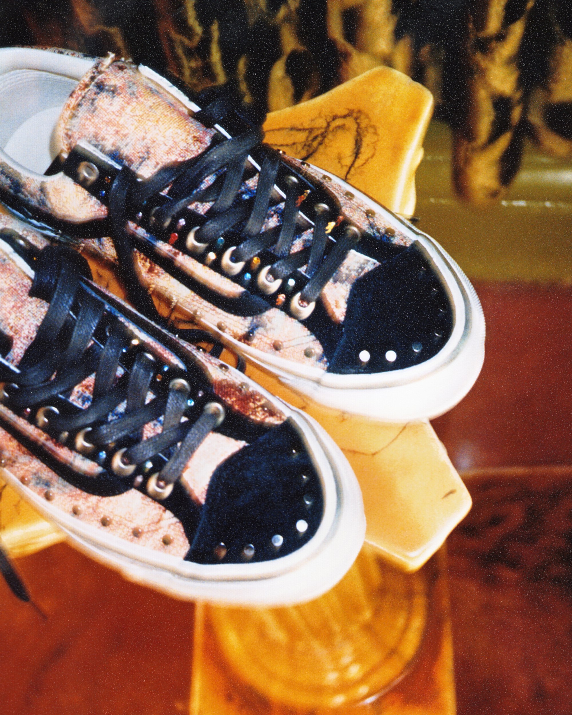 Premium Old Skool 36 Shoe VANS Floral Rivets Black  Multi ALT6