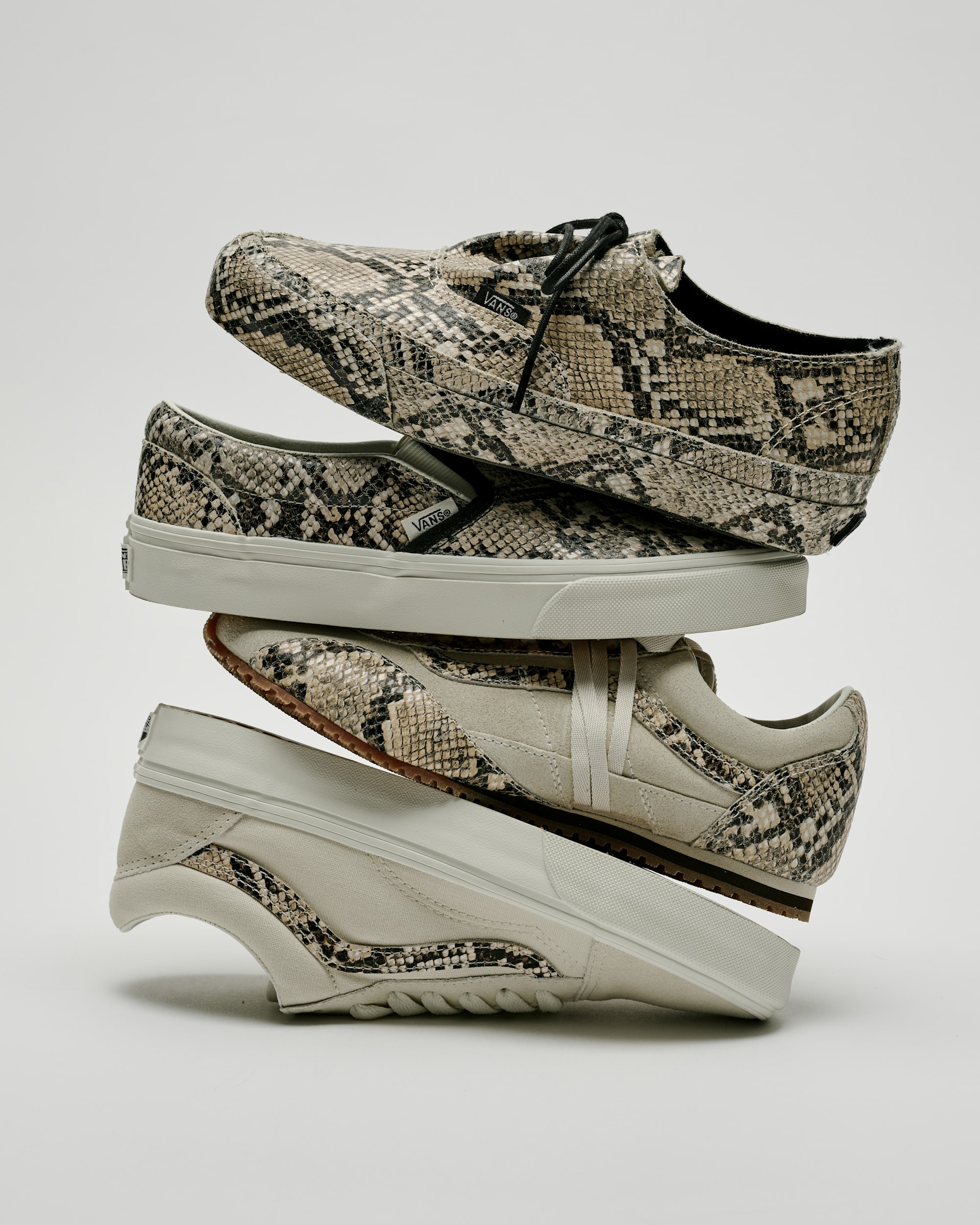 Classic SlipOn Shoe VANS Python Turtledove White ALT4