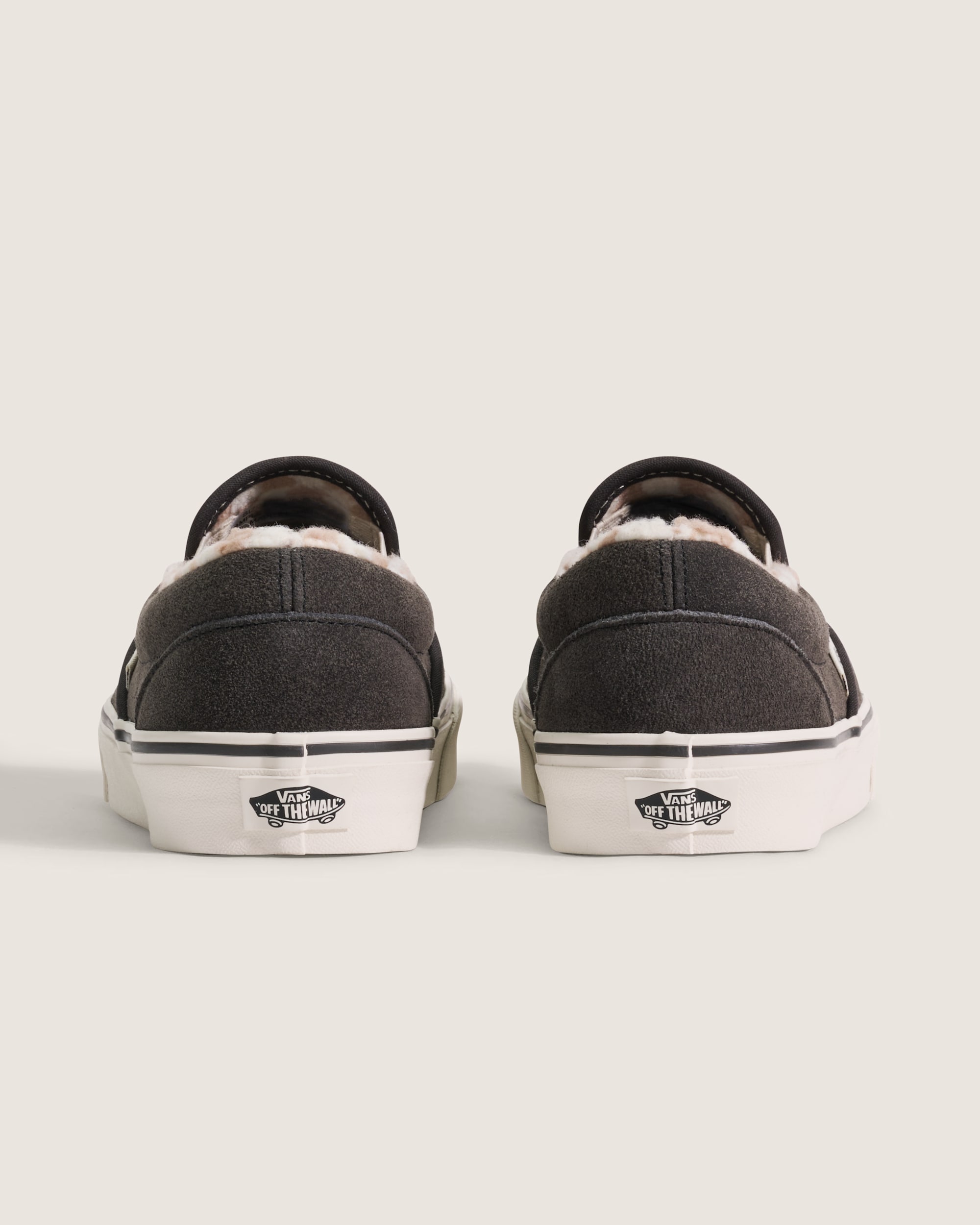 Classic SlipOn Shoe VANS Faded Black ALT3