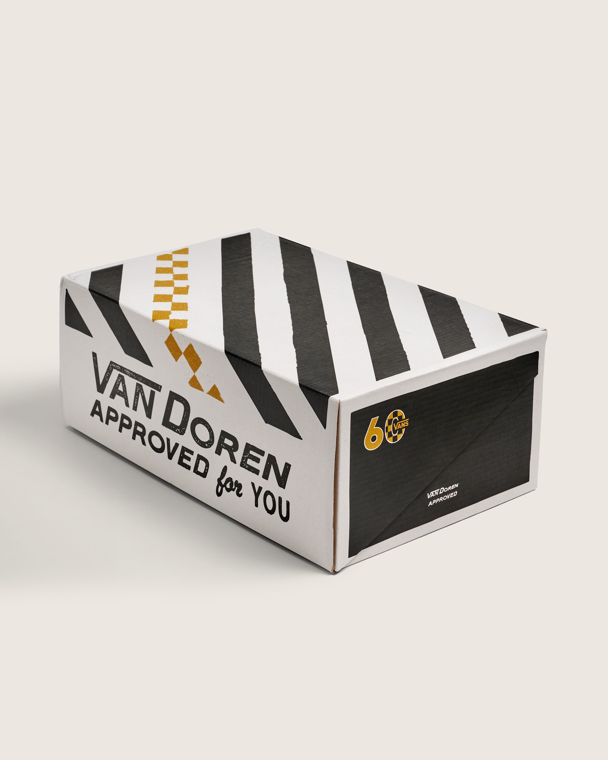 Van Doren Approved Skate Authentic Shoe VANS Checkerboard Black  True White ALT7
