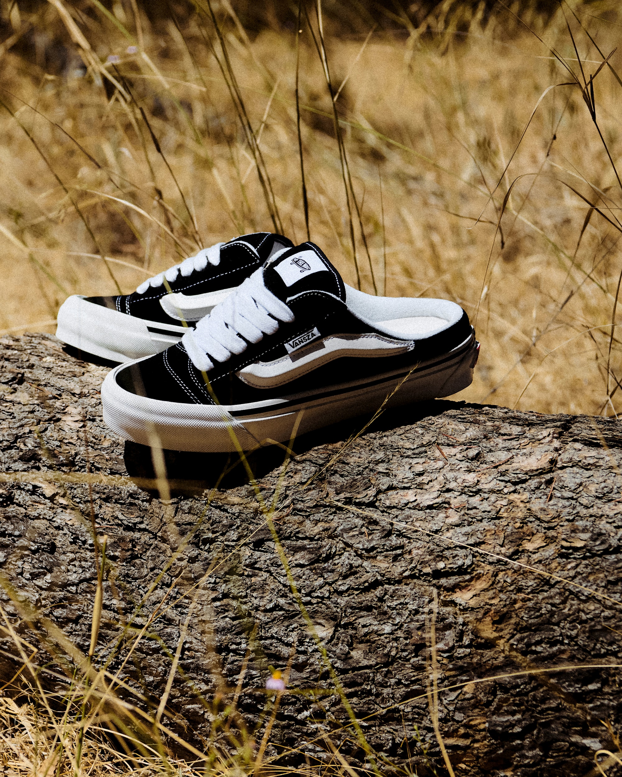 VANSZA Knu Skool Mule VANS SZA Black  White ALT9