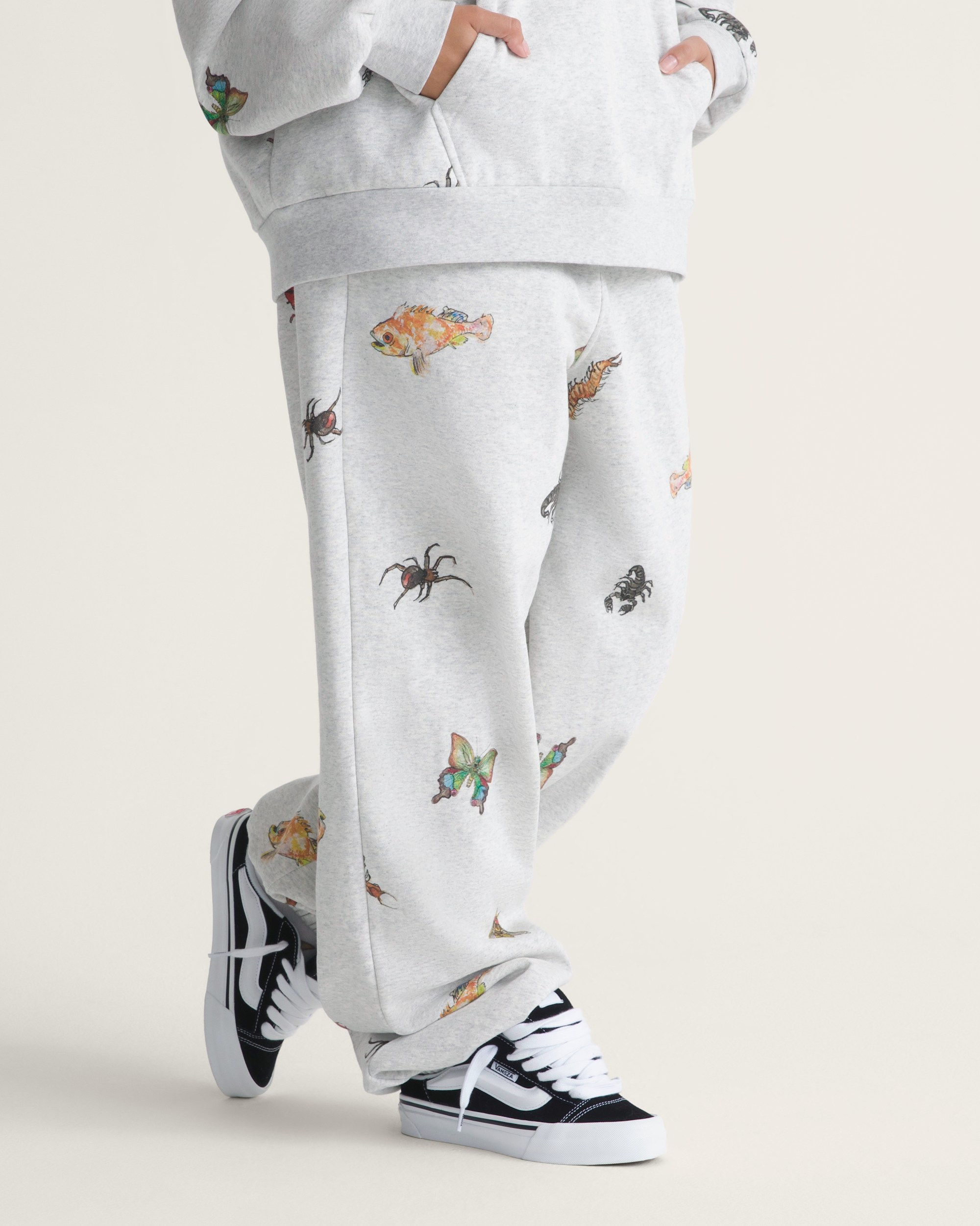 VANSZA Bug Out Sweatpants VANS VANSZA Heather Grey ALT7