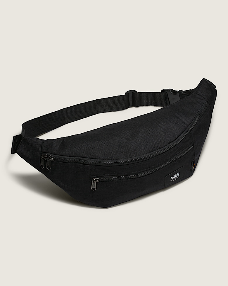 Ward Cross Body Pack in Black / White | Vans