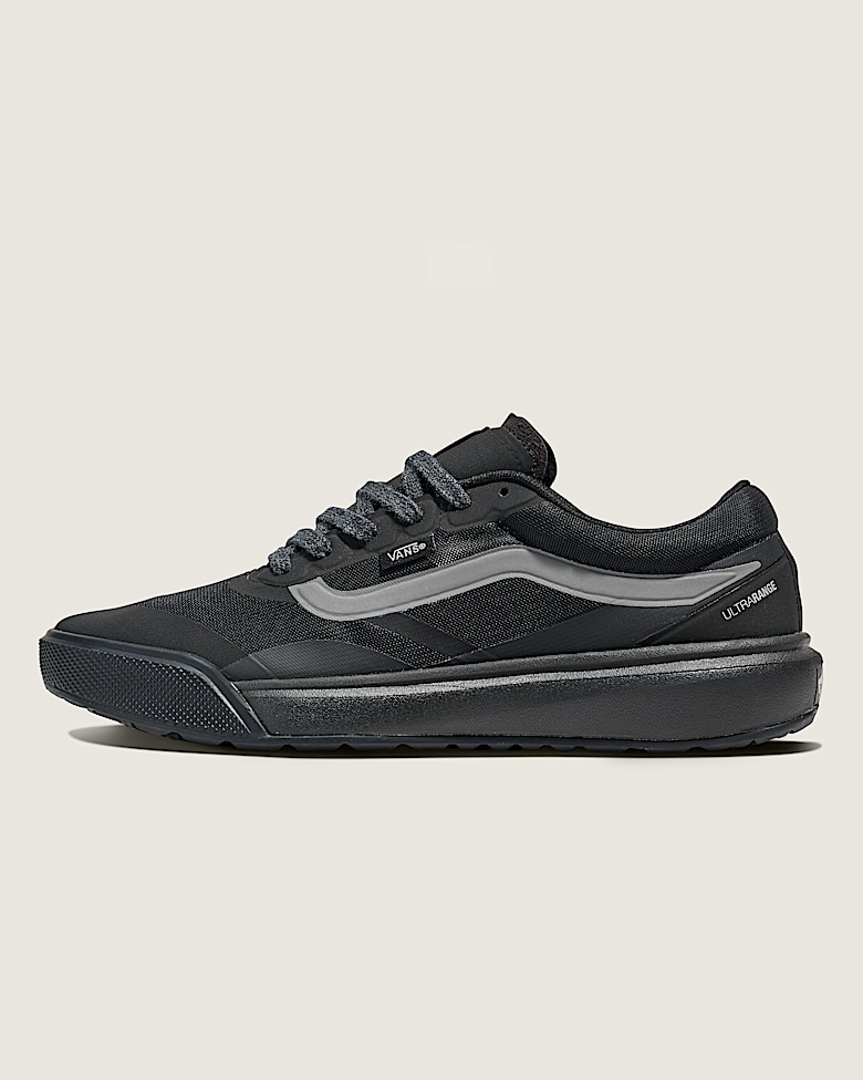 Knu Skool Suede Shoe in Black | Vans