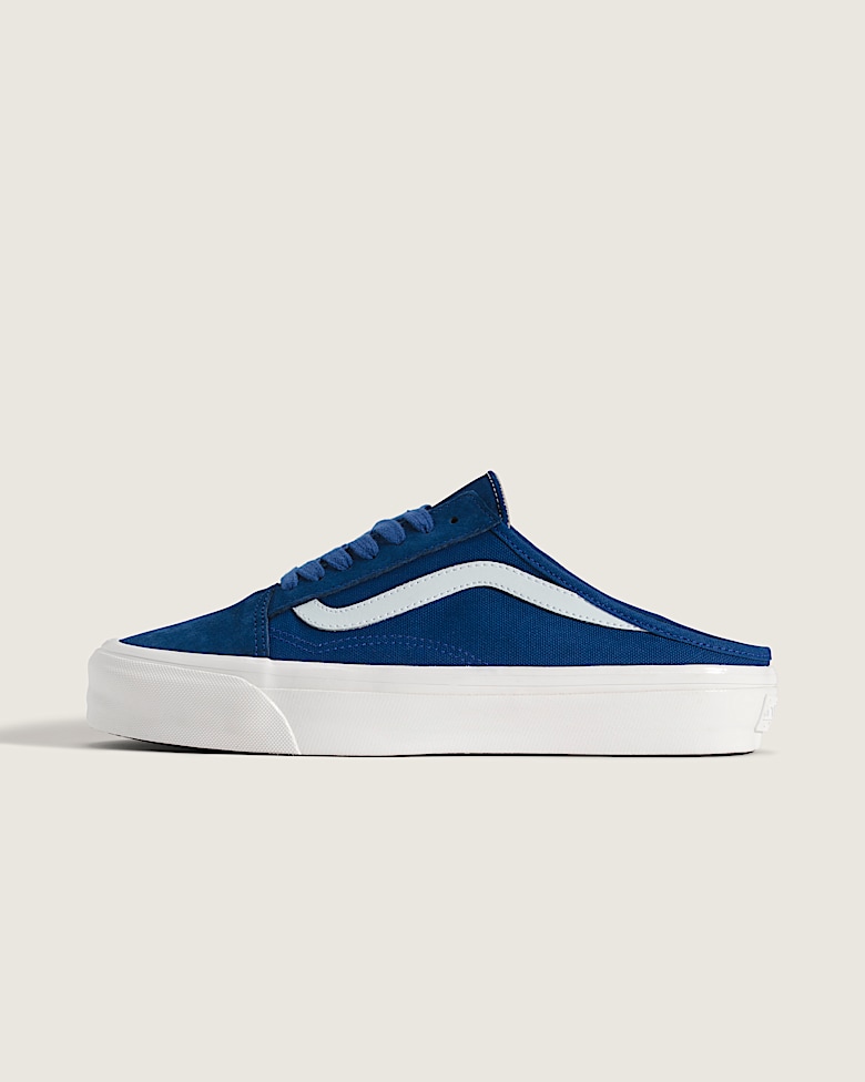 Vans | Classic Slip-On Navy Classics Shoe