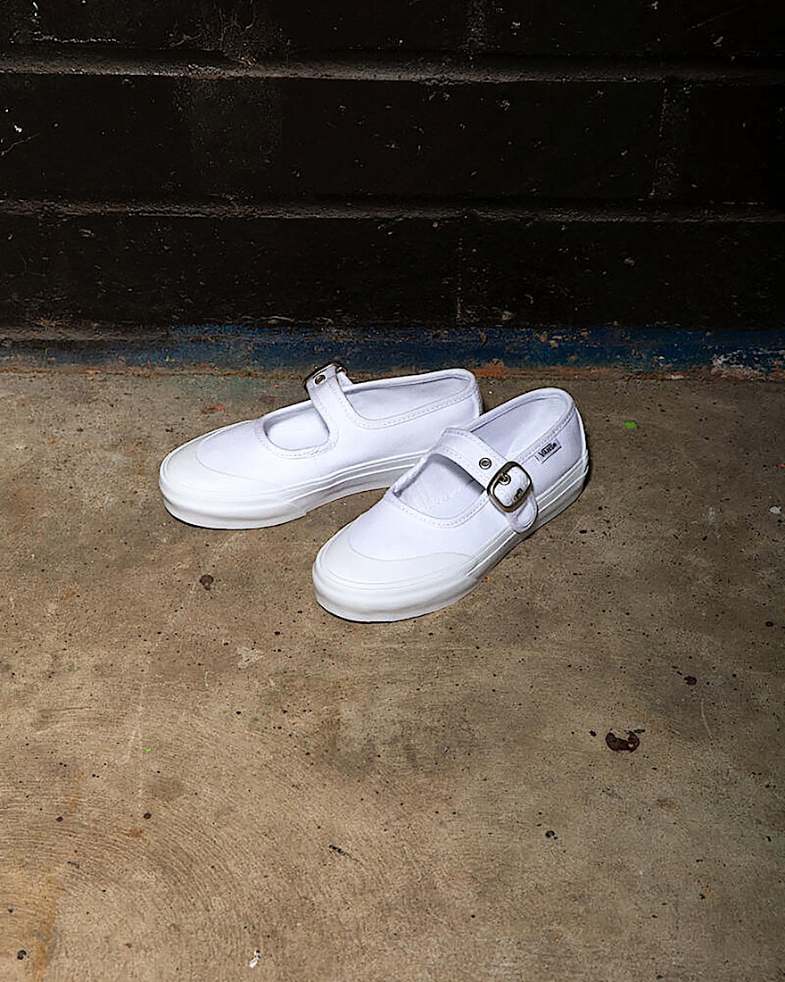 Little Kids Mary Jane Shoe VANS True White ALT1