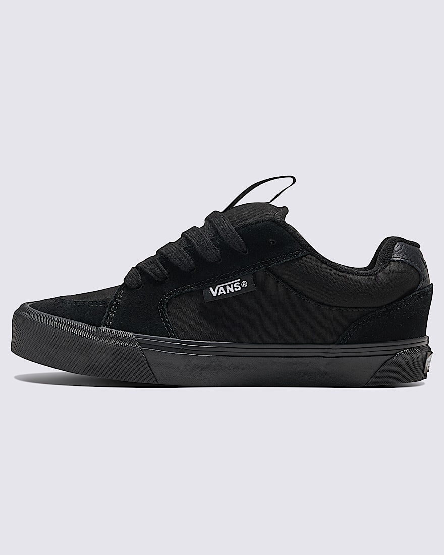 Chukka Push Shoe VANS Blackout HERO