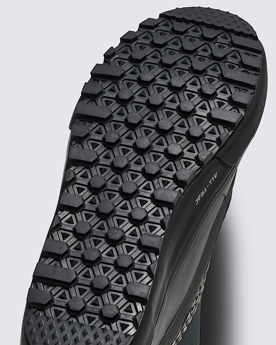 Standard Mid X Blake Paul Waterproof Boot VANS Forest Green  Black ALT4