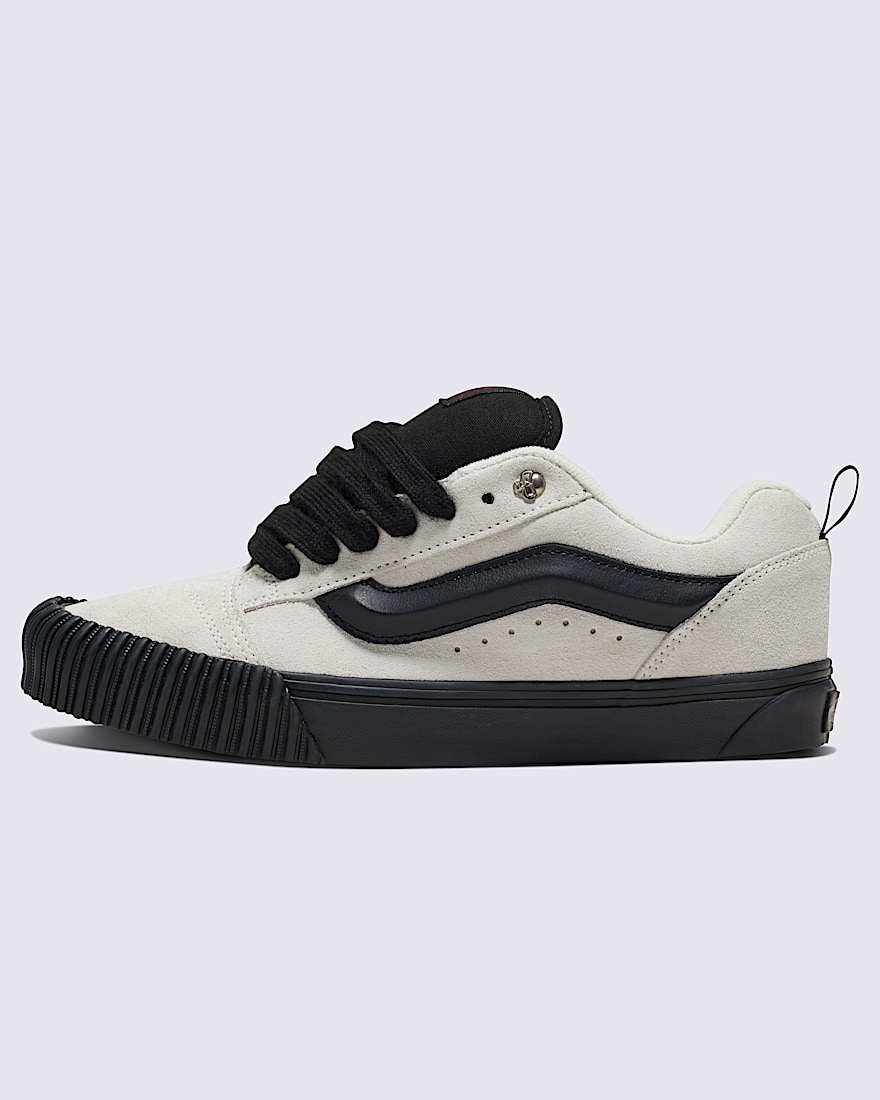 Knu Skool Halloween Shoe VANS In the Shadows White Black HERO