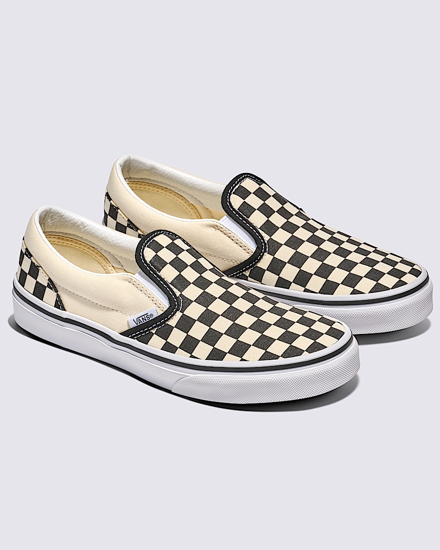 Big Kids Classic SlipOn Checkerboard Shoe VANS Checkerboard Black White ALT1