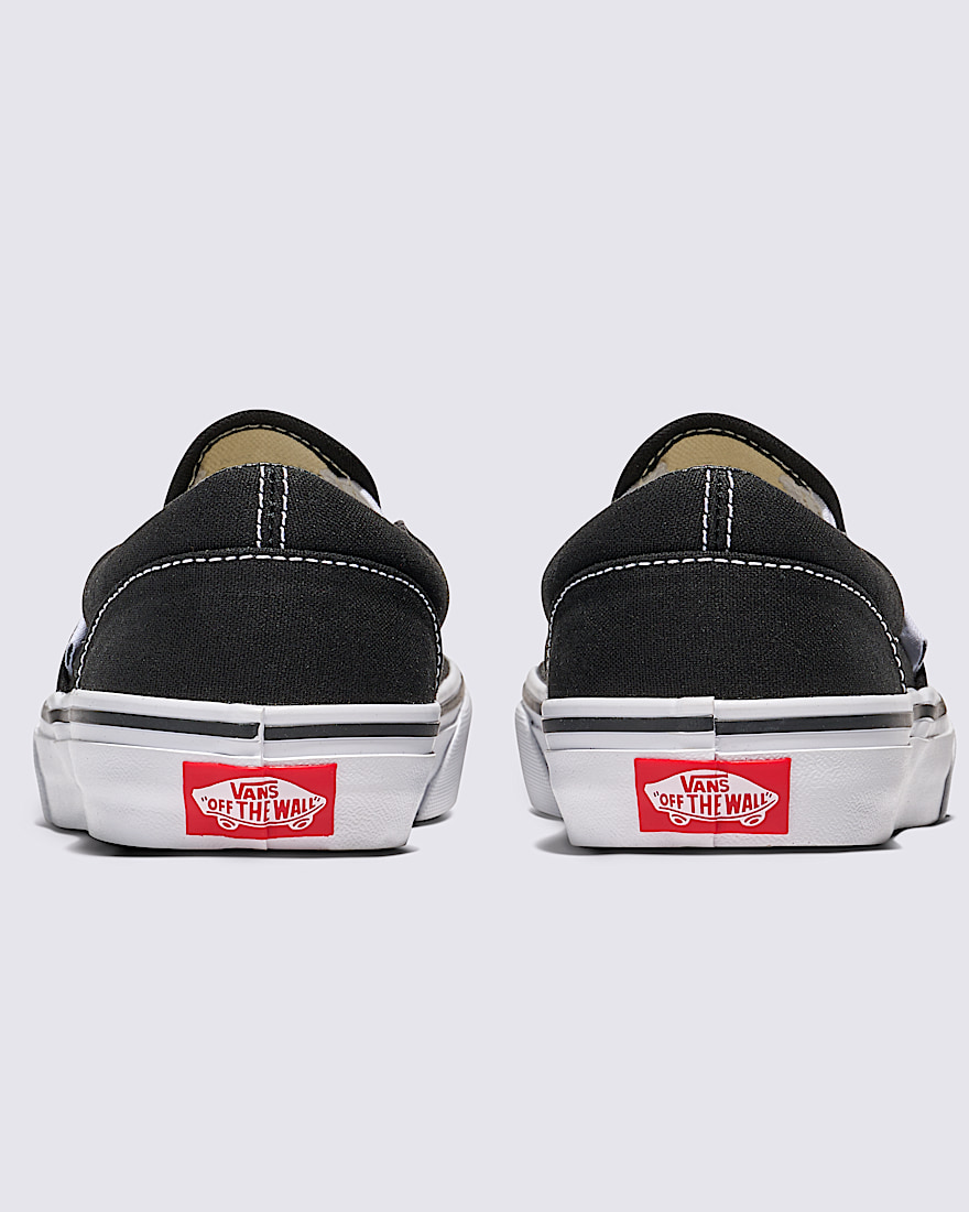Big Kids Classic SlipOn Shoe VANS Black ALT3