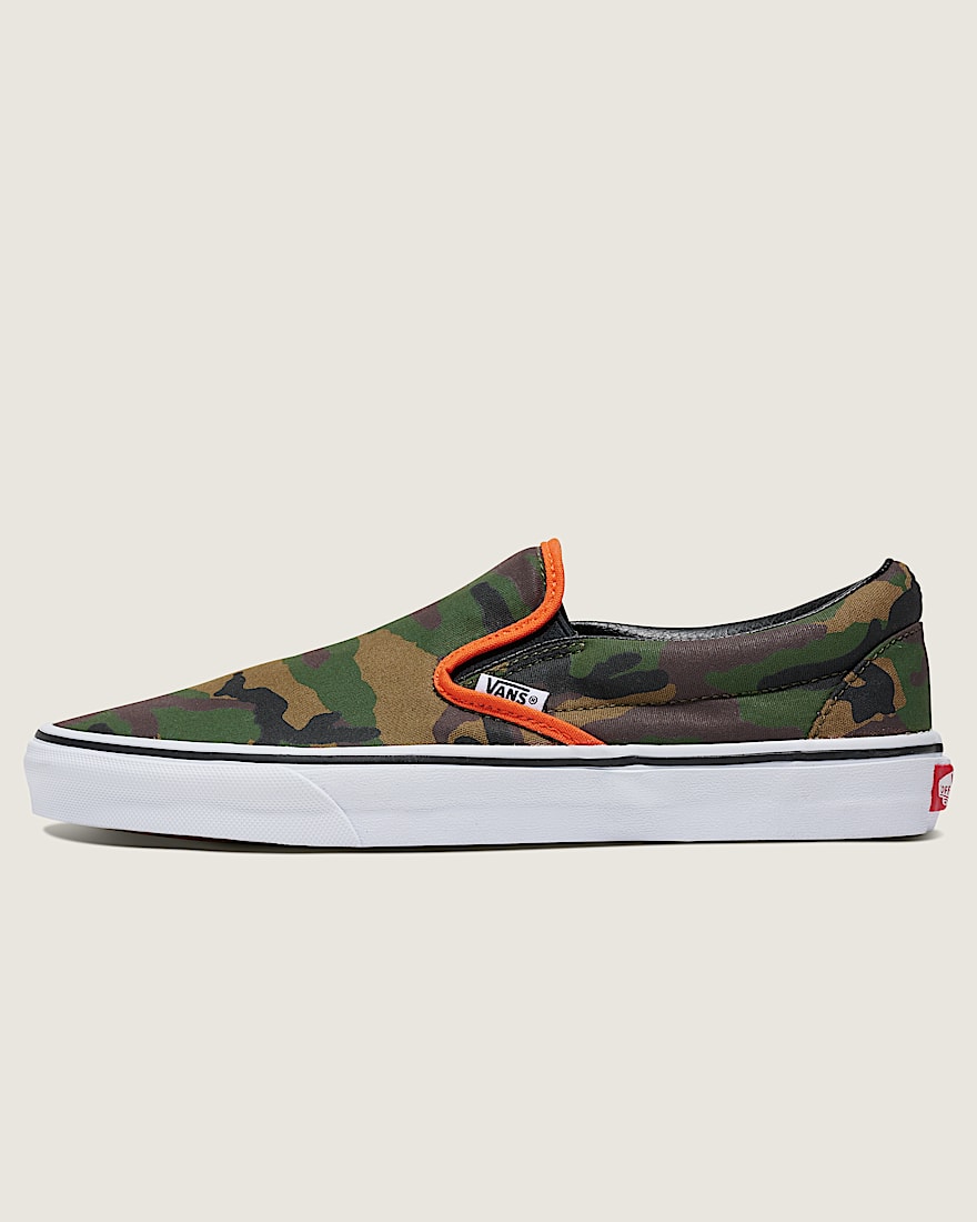 Customs Classic SlipOn Shoe VANS Camo Jungle Green HERO