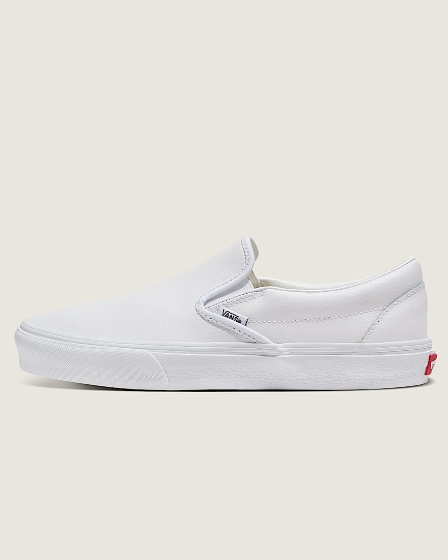 Customs Classic SlipOn Leather Shoe VANS Customs HERO