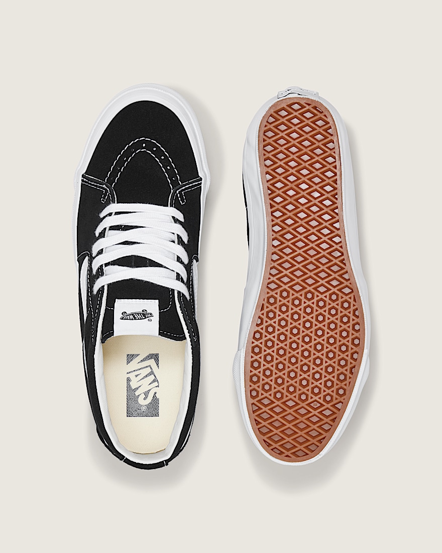 Premium Sk8Mid Shoe VANS Black  White ALT2