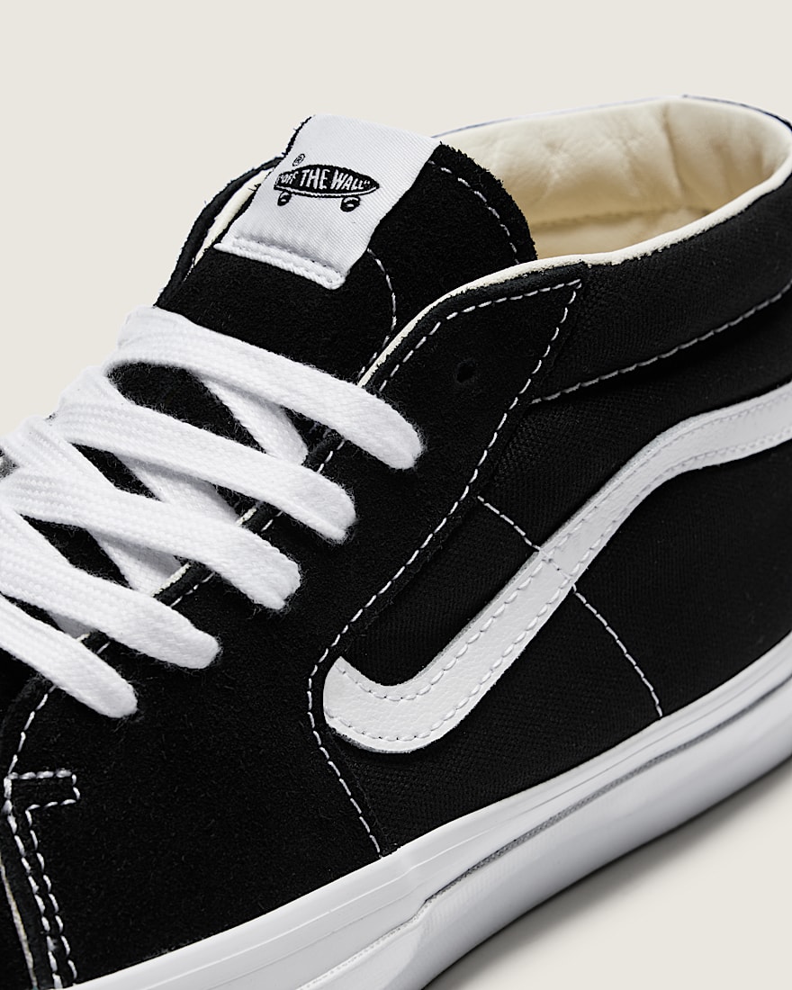 Premium Sk8Mid Shoe VANS Black  White ALT4