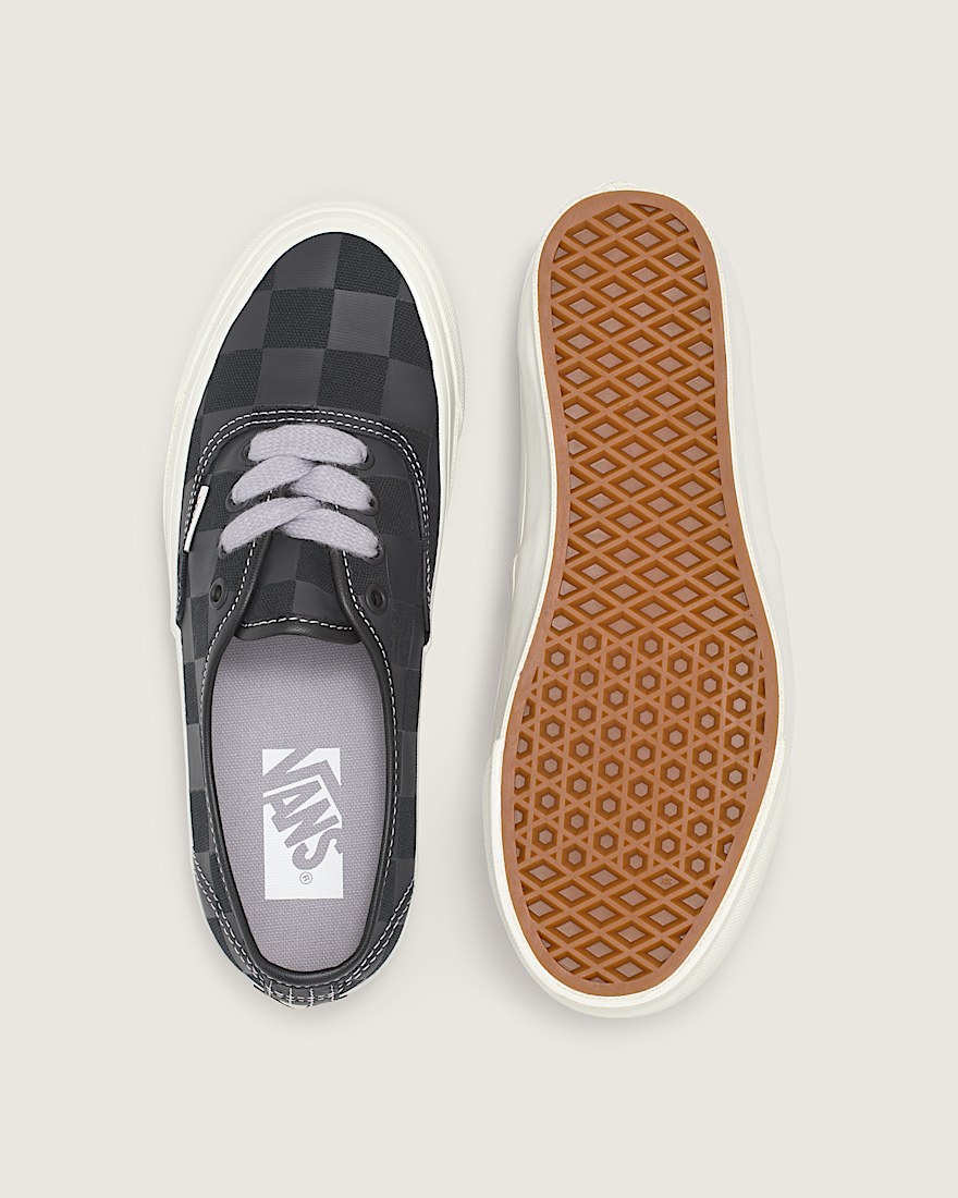 Premium Authentic Checkerboard Shoe VANS Black ALT2