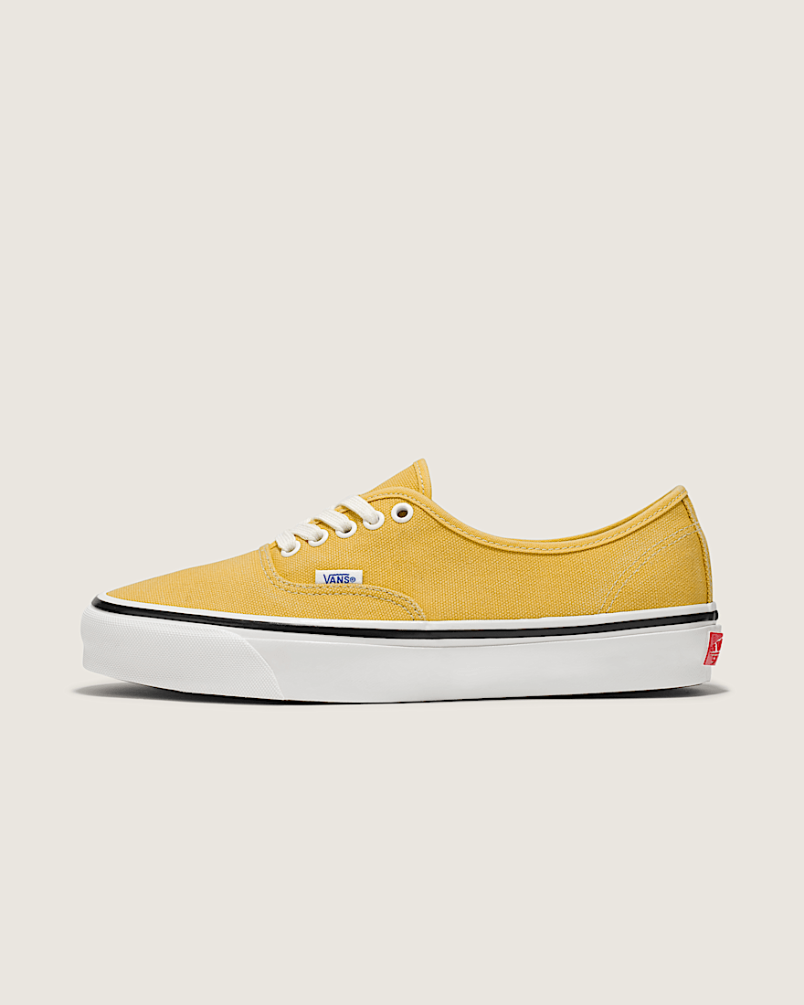 Premium Authentic Shoe VANS Vintage Yellow HERO