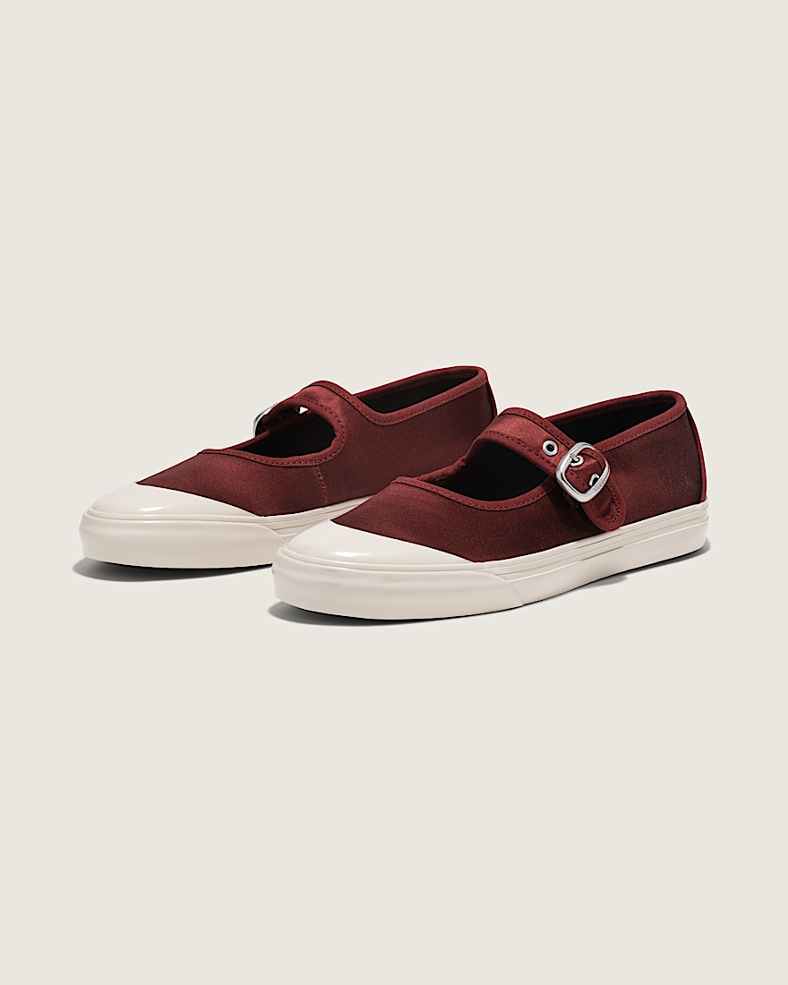 Premium Mary Jane Lowpro Shoe