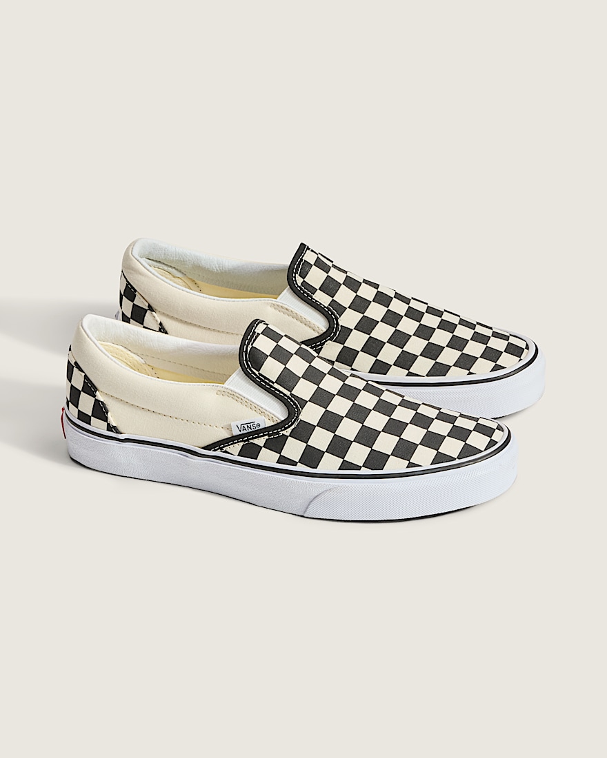 Classic SlipOn Checkerboard Shoe VANS Checkerboard Black  White ALT1
