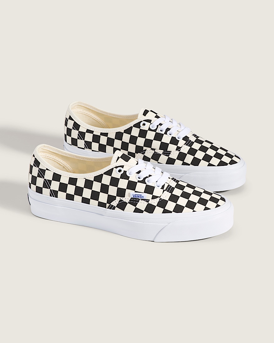 Premium Authentic Checkerboard Shoe VANS Checkerboard Black  Off White ALT1
