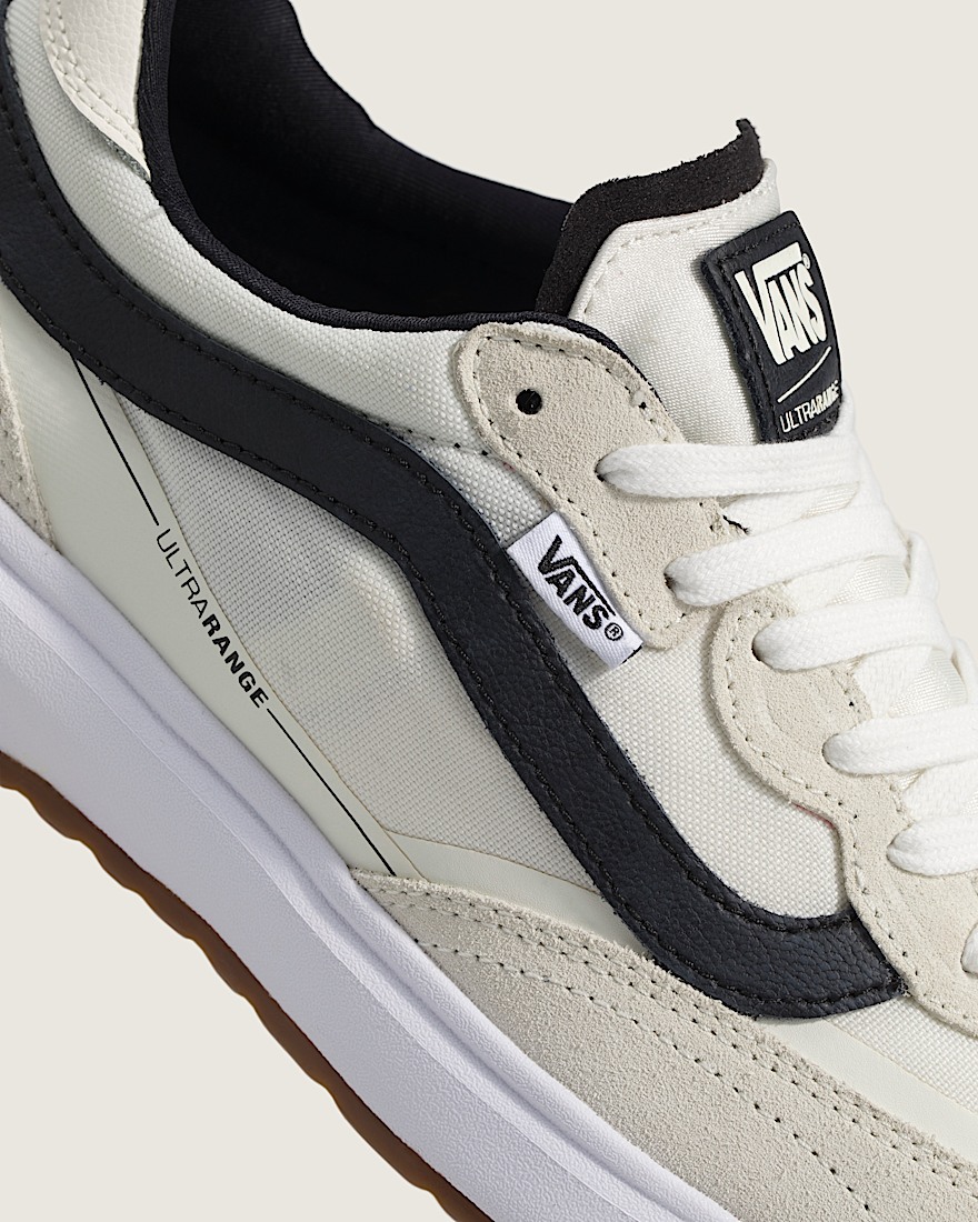 UltraRange 20 Shoe VANS White  Black ALT5