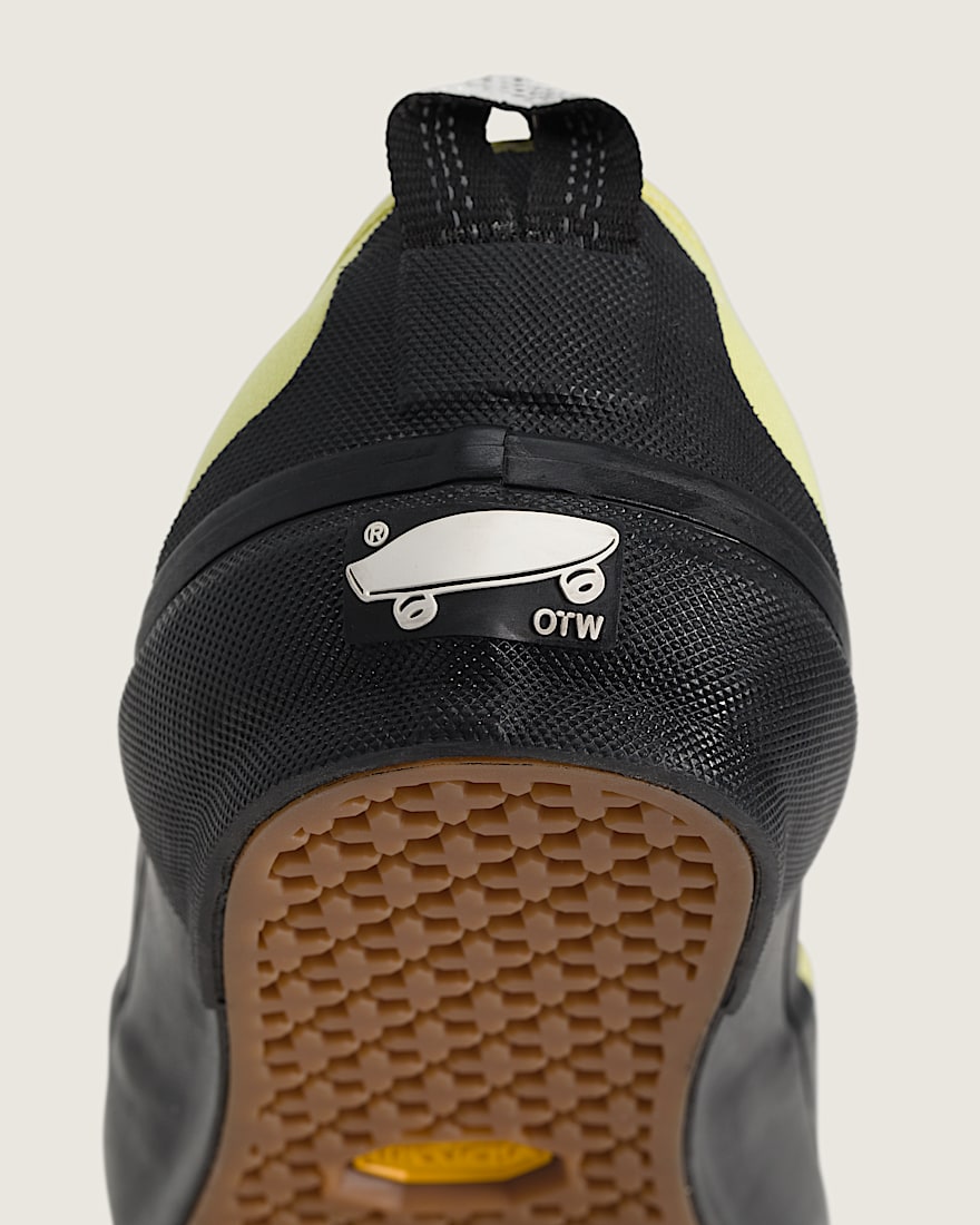 OTW Authentic 44 Zip Vibram