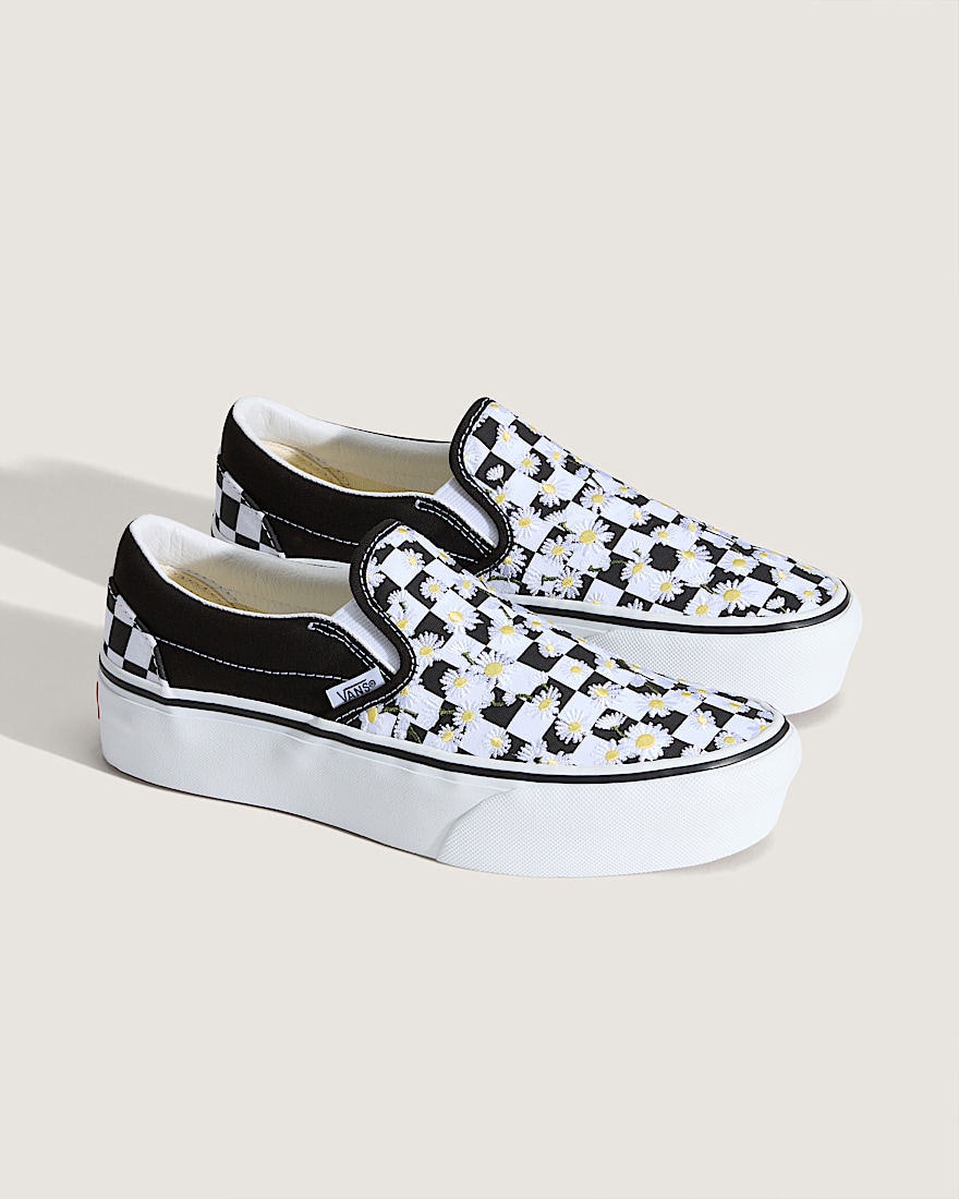Classic SlipOn Platform Checkerboard Shoe VANS Checkerboard Black  White ALT1