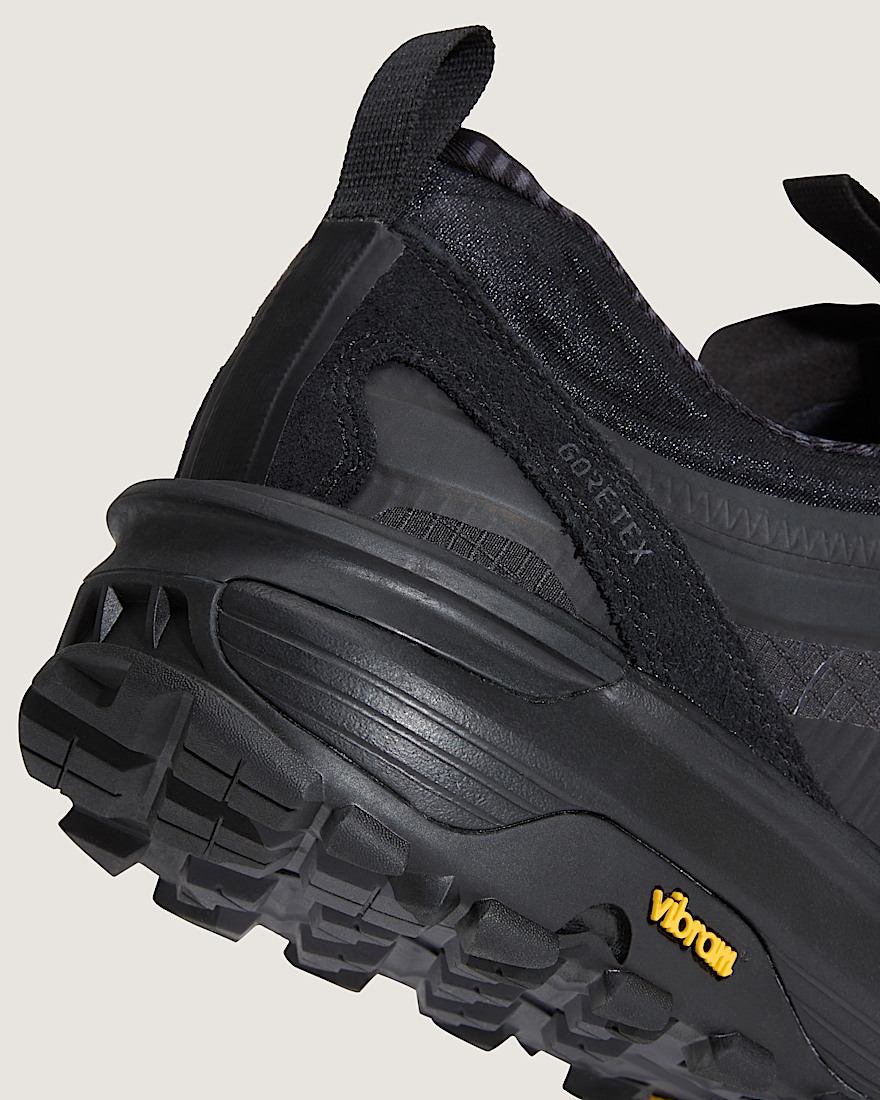 Crosspath XC GORETEX Shoe VANS Blackout ALT10