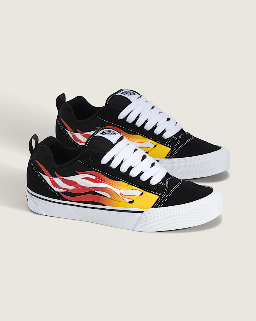 Knu Skool Shoe VANS Black  Red ALT1
