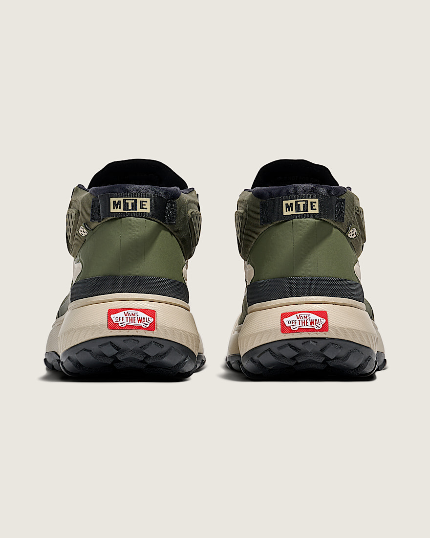 Crosspath Mid Shoe