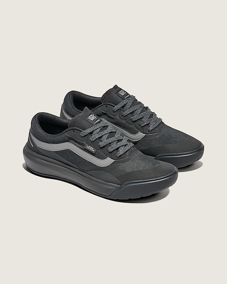 UltraRange 20 Shoe VANS Blackout ALT1